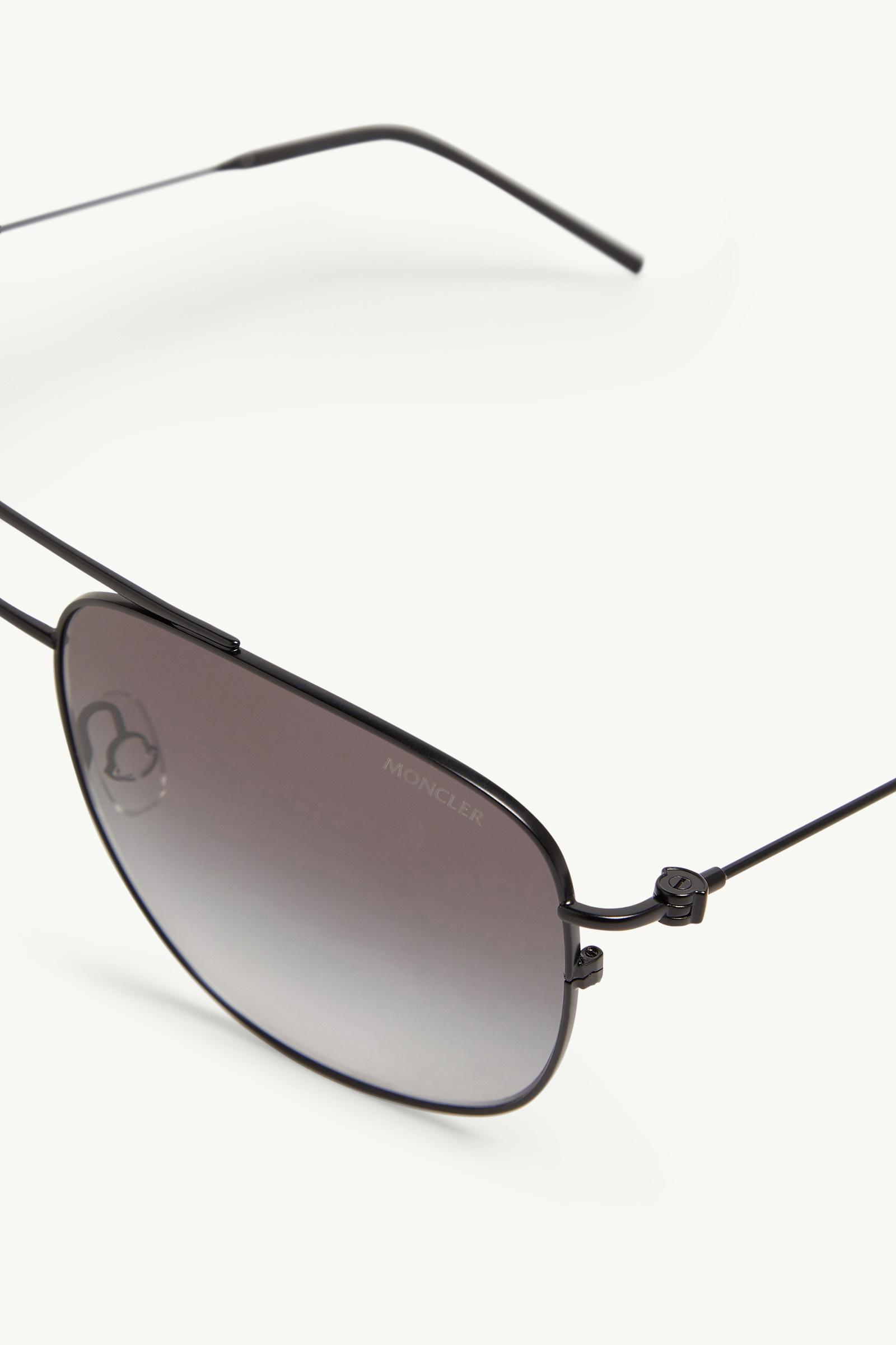 Matte Black Alumni Pilot Sunglasses - Sunglasses for Men  display picture 3