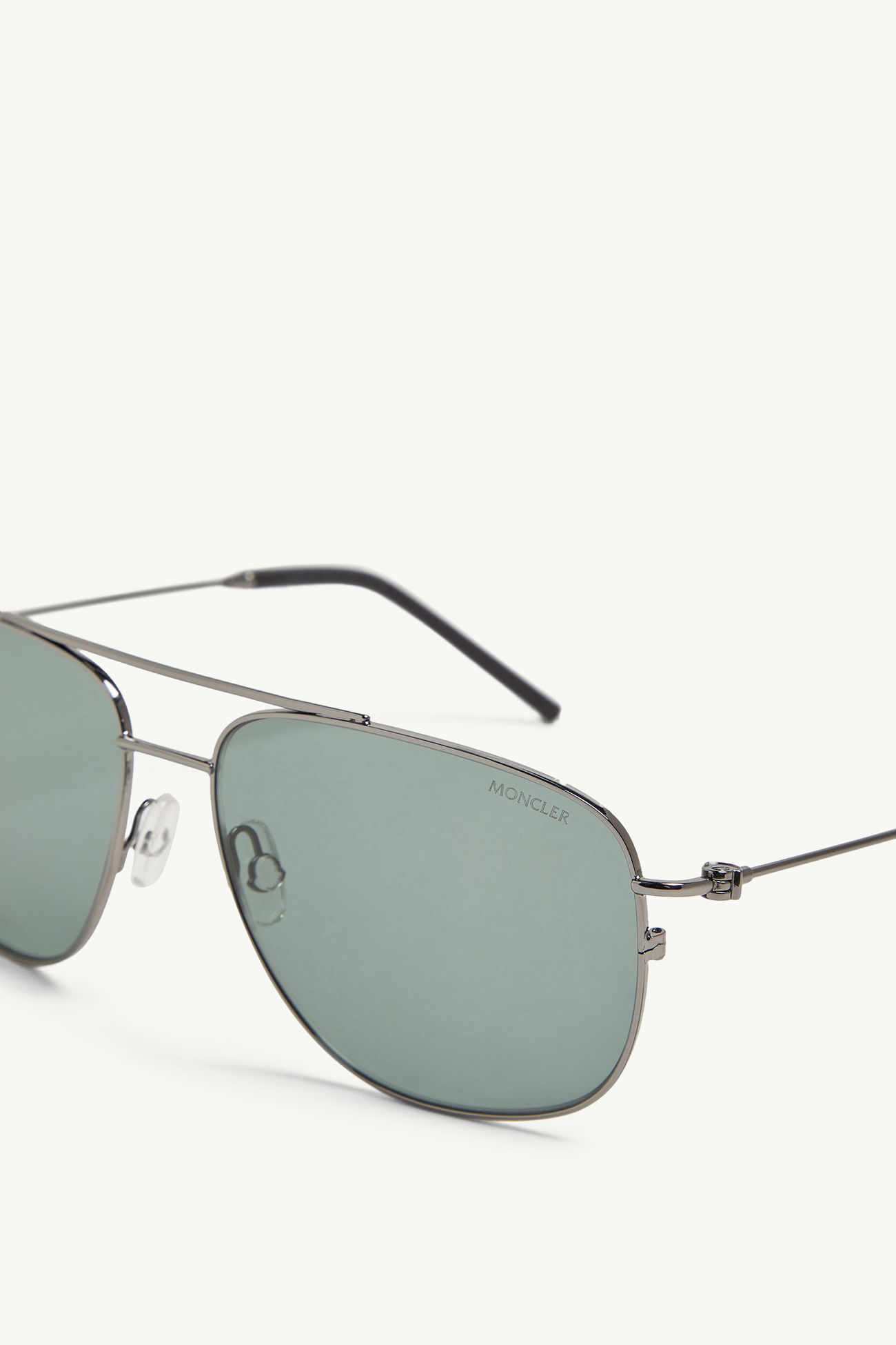 Alumni Pilot Sunglasses Gender Neutral Gunmetal Grey Moncler 3