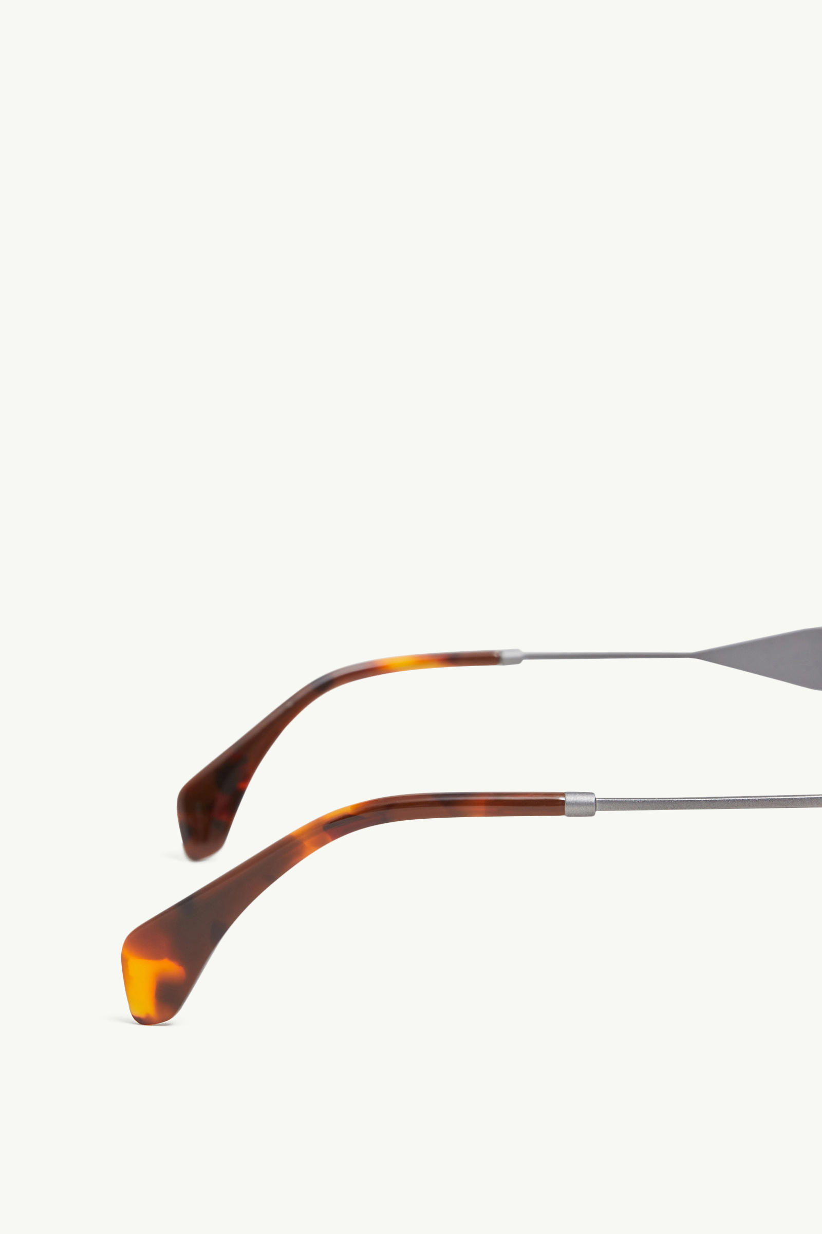 Auros Round Sunglasses MATTE ANTHRACITE Moncler 6