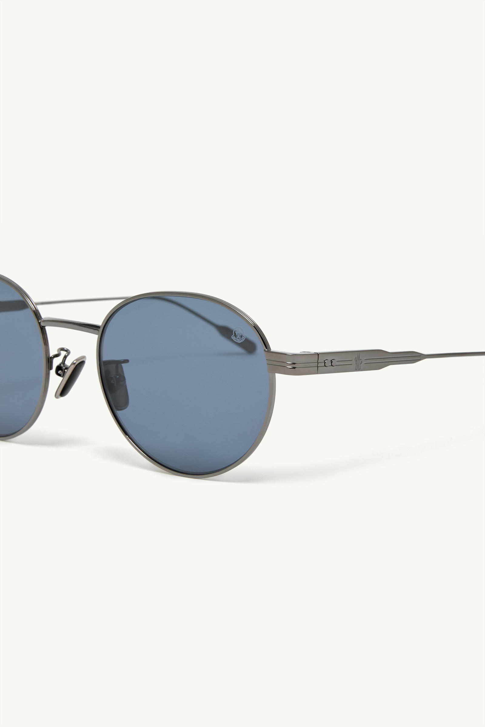 Subtila Round Sunglasses Gunmetal Gray Moncler 4