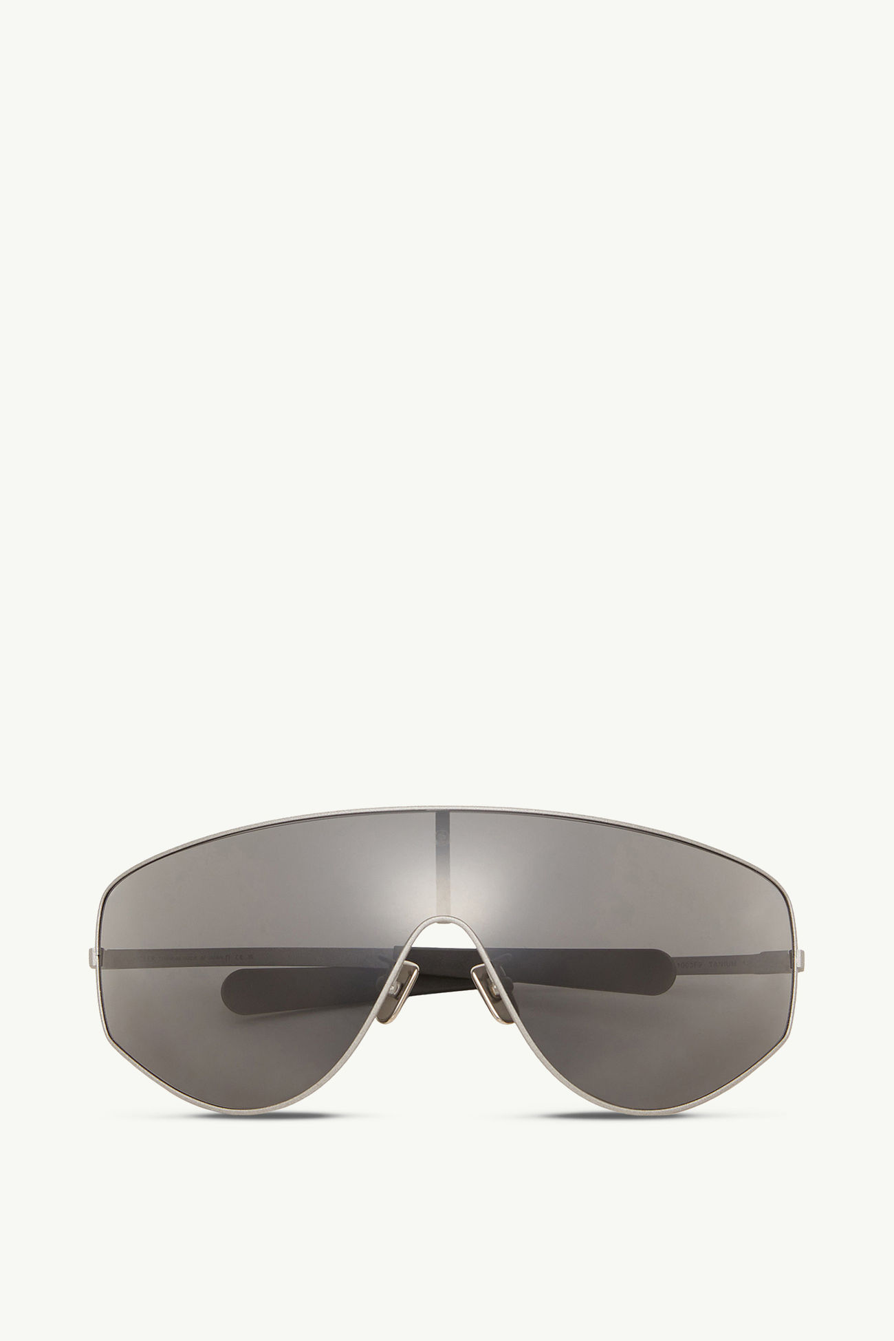 Tanium Pilot Sunglasses MATTE FROZEN Moncler 0