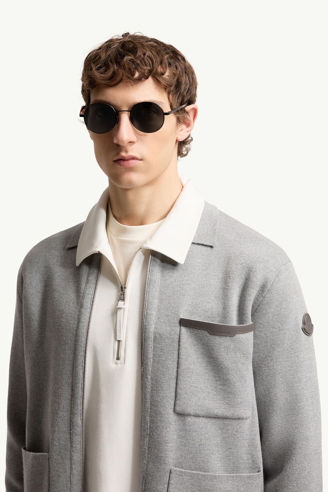 Centro橢圓形太陽眼鏡 中性 啞光黑色 Moncler 1