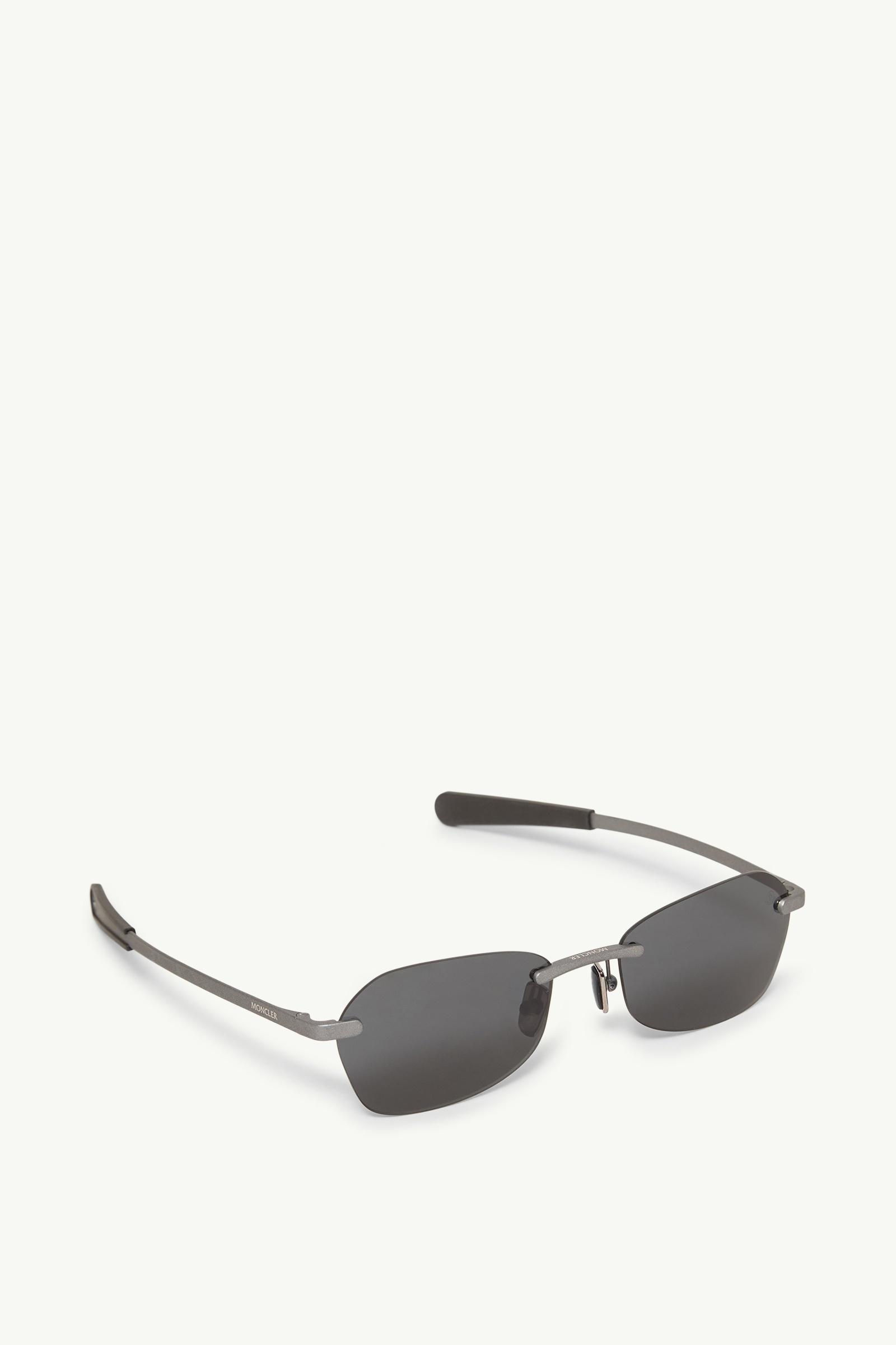 Silver Orris Rectangular Sunglasses - Sunglasses for Men | Moncler US