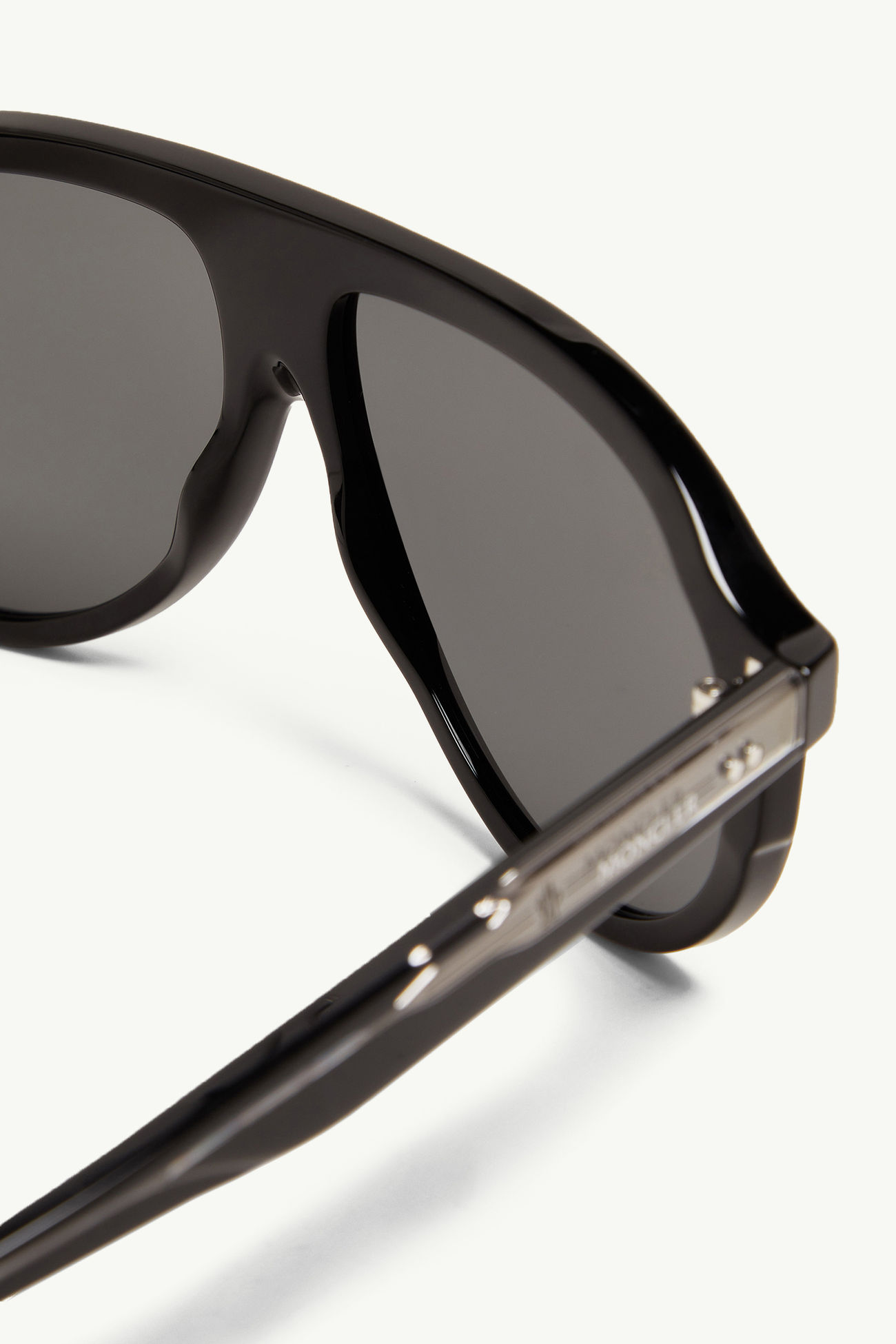 Fhaite Pilot Sunglasses Gender Neutral Shiny Black Moncler 4