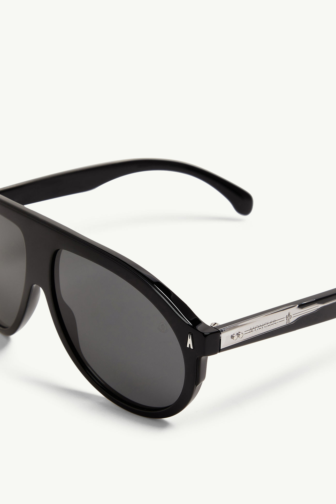 Fhaite Pilotensonnenbrille Genderneutral Glänzend Schwarz Moncler 3