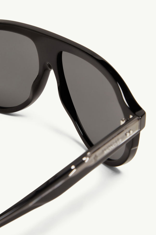 Fhaite Pilot Sunglasses Gender Neutral Shiny Black Moncler 4