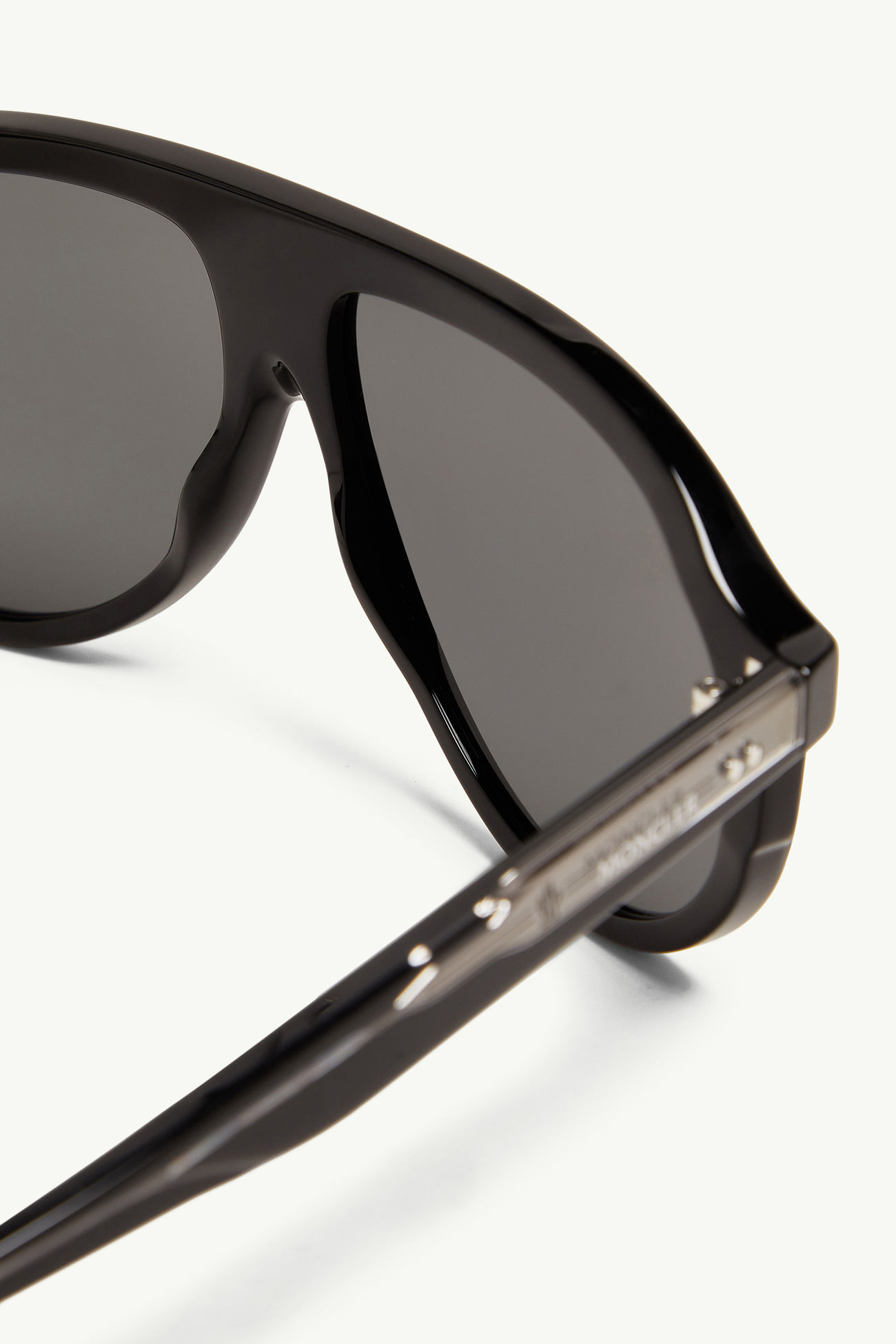 Fhaite Pilotensonnenbrille Genderneutral Glänzend Schwarz Moncler 4