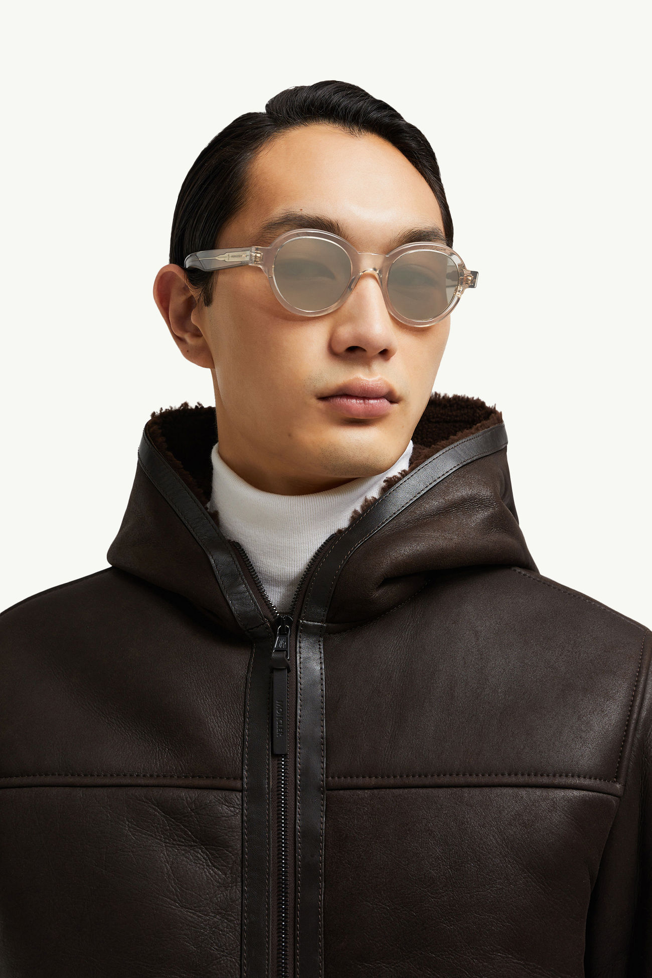 Rondosaサングラス ジェンダーニュートラル シャイニー トランスパレント オフホワイト Moncler 1