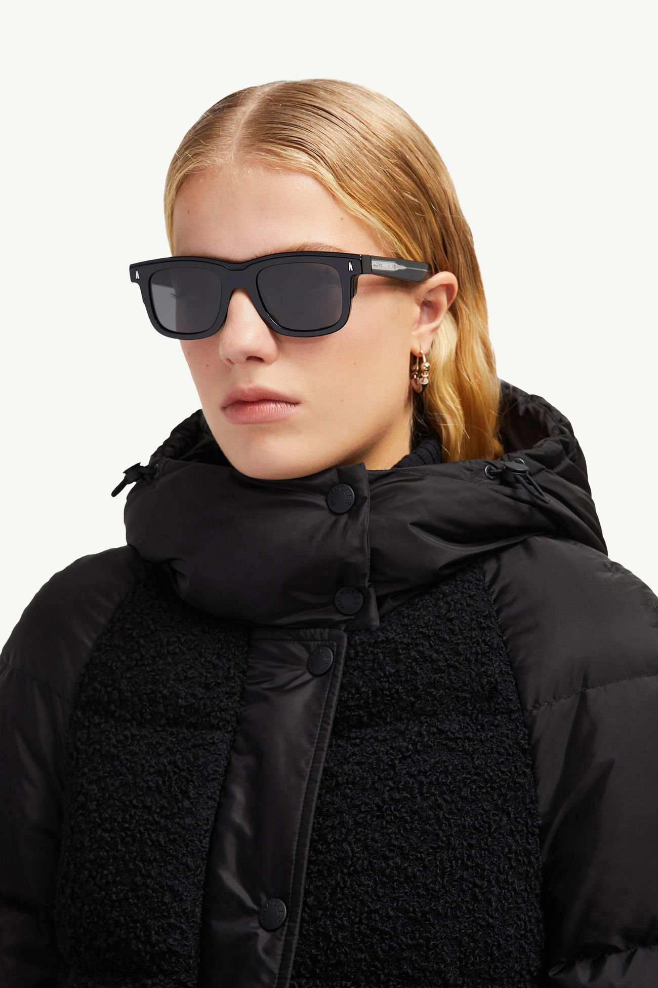 Claro方形太陽眼鏡 中性 亮黑色 Moncler 7