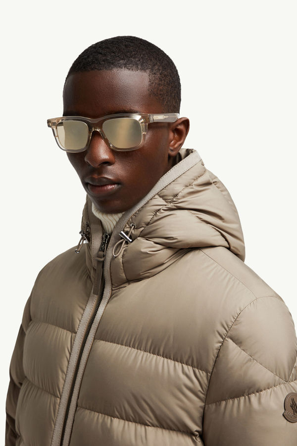 Claro Squared Sunglasses Gender Neutral Shiny Transparent Off-white Moncler 1