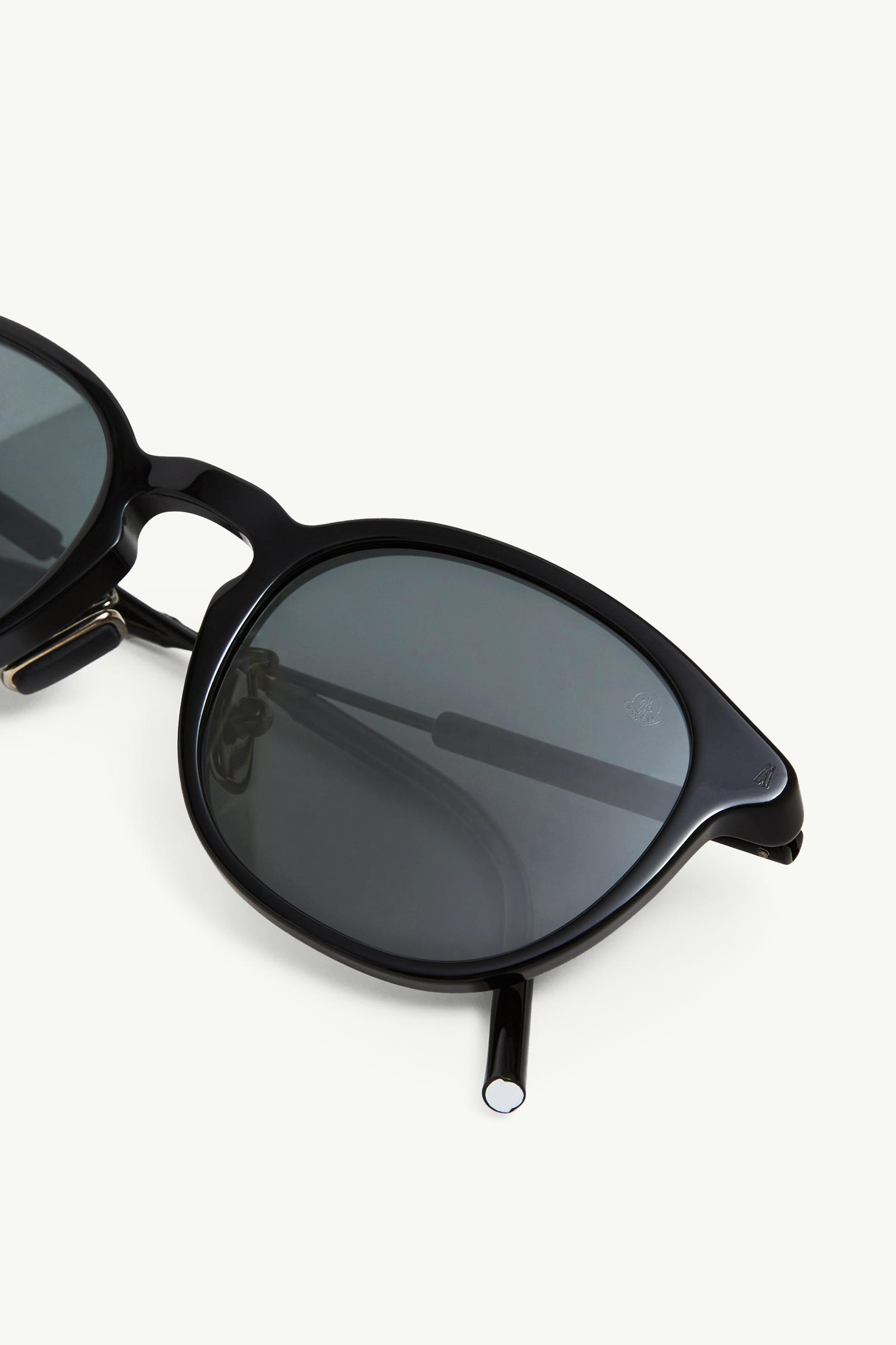 Barbb Round Sunglasses Shiny Black Moncler 5