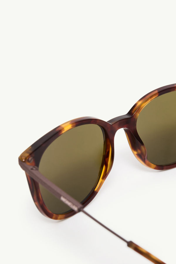 Korra Oval Sunglasses Gender Neutral Havana Moncler 4