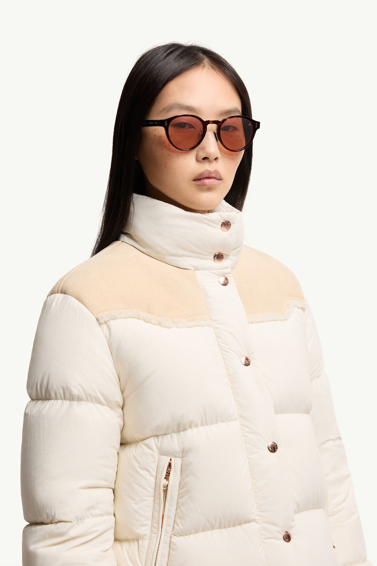 Ember runde Sonnenbrille Genderneutral Havanna Moncler 1