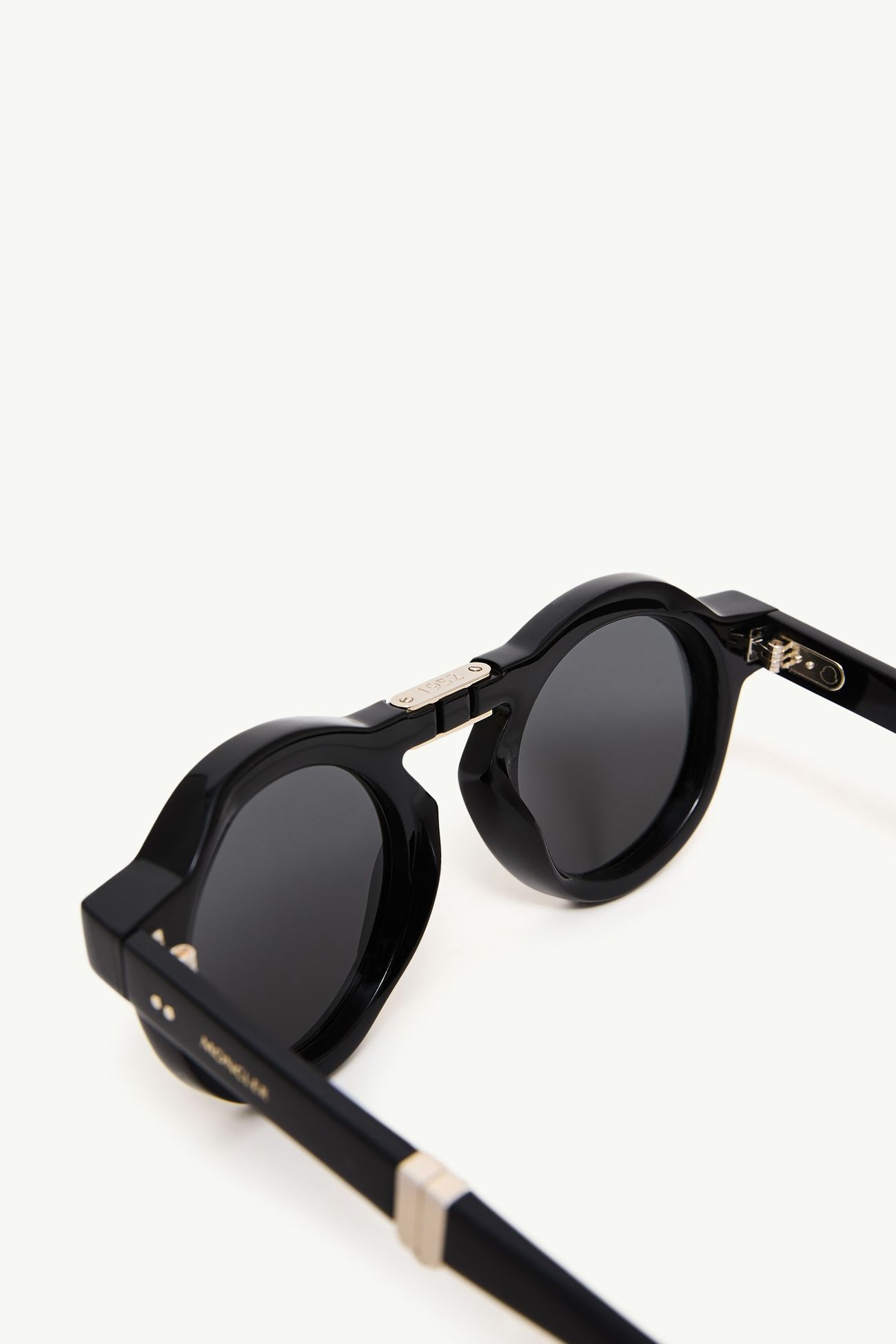 Lunettes de soleil rondes Glisse Mixte Noir Brillant Moncler 6
