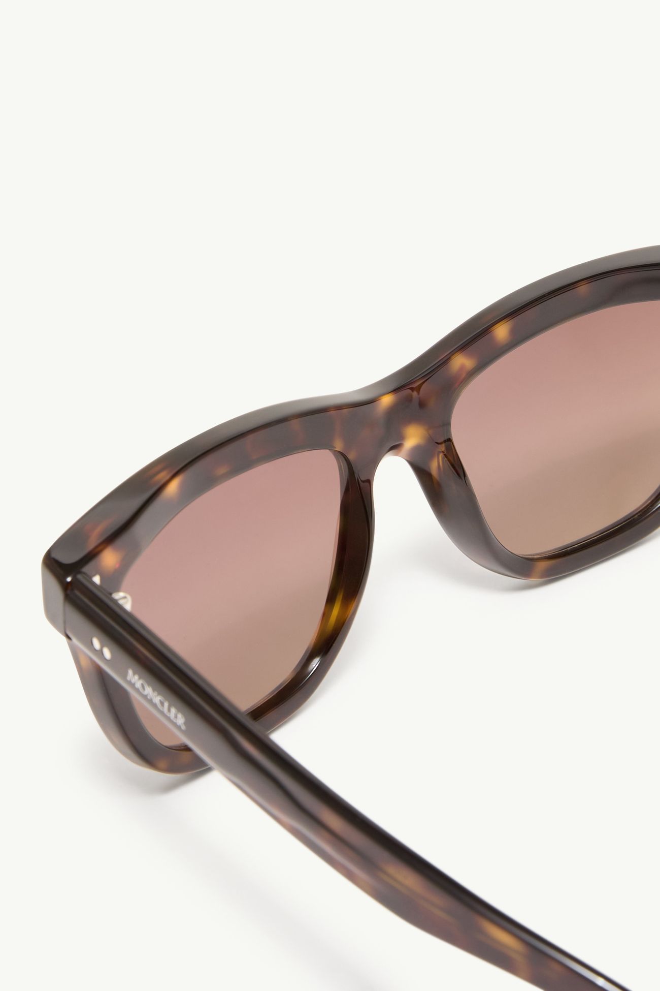 Bronzz Rechteckige Sonnenbrille Genderneutral Havanna Moncler 5