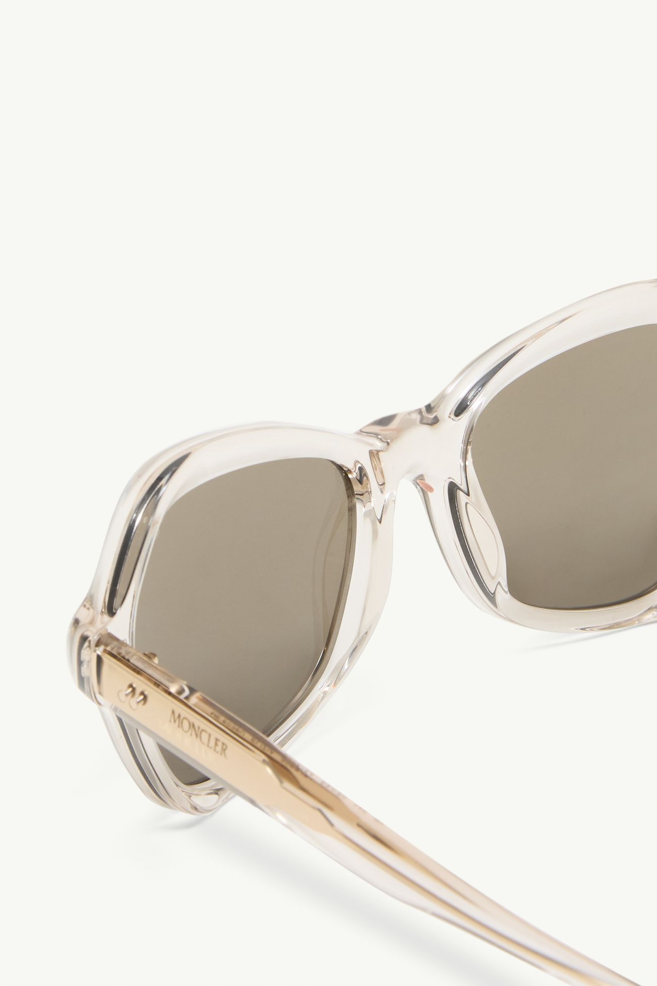 Elizia Butterfly Sunglasses Gender Neutral Transparent Gray Moncler 5