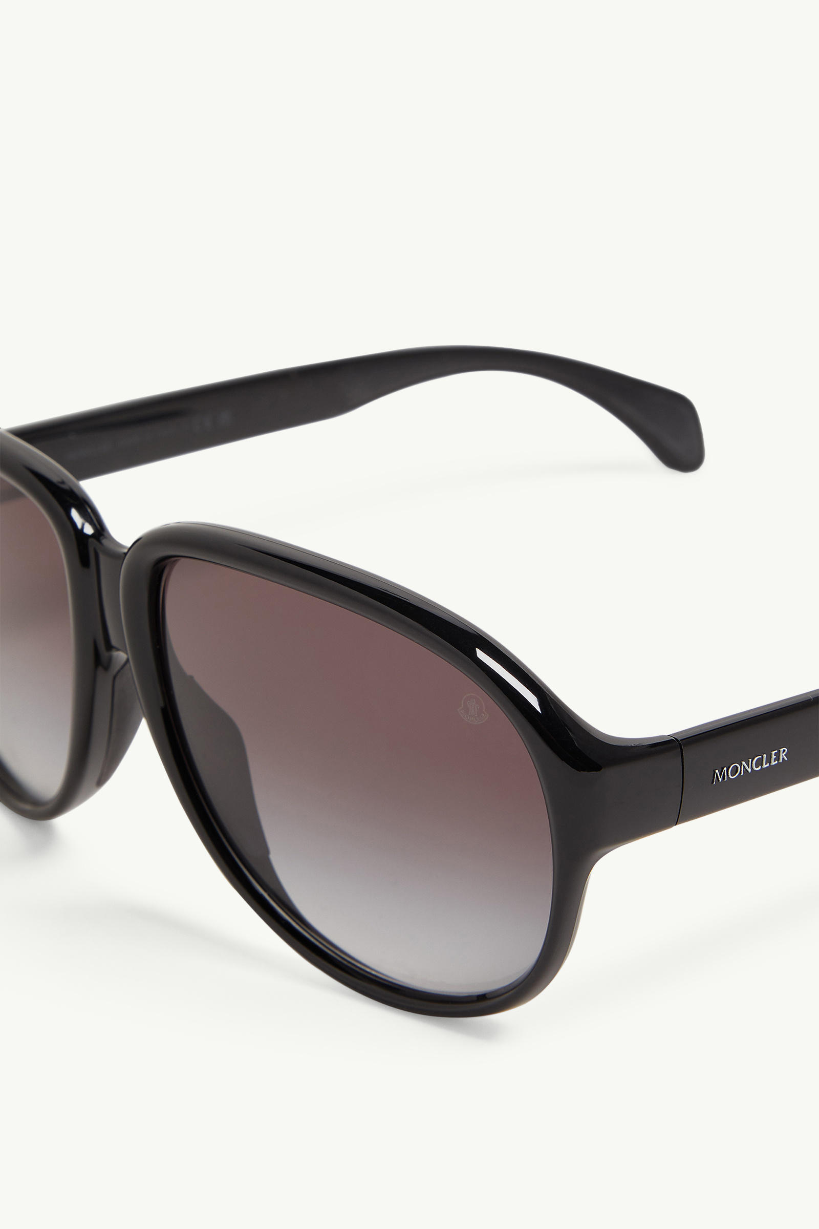 Halcyonne Pilot Sunglasses Gender Neutral Shiny Black Moncler 3