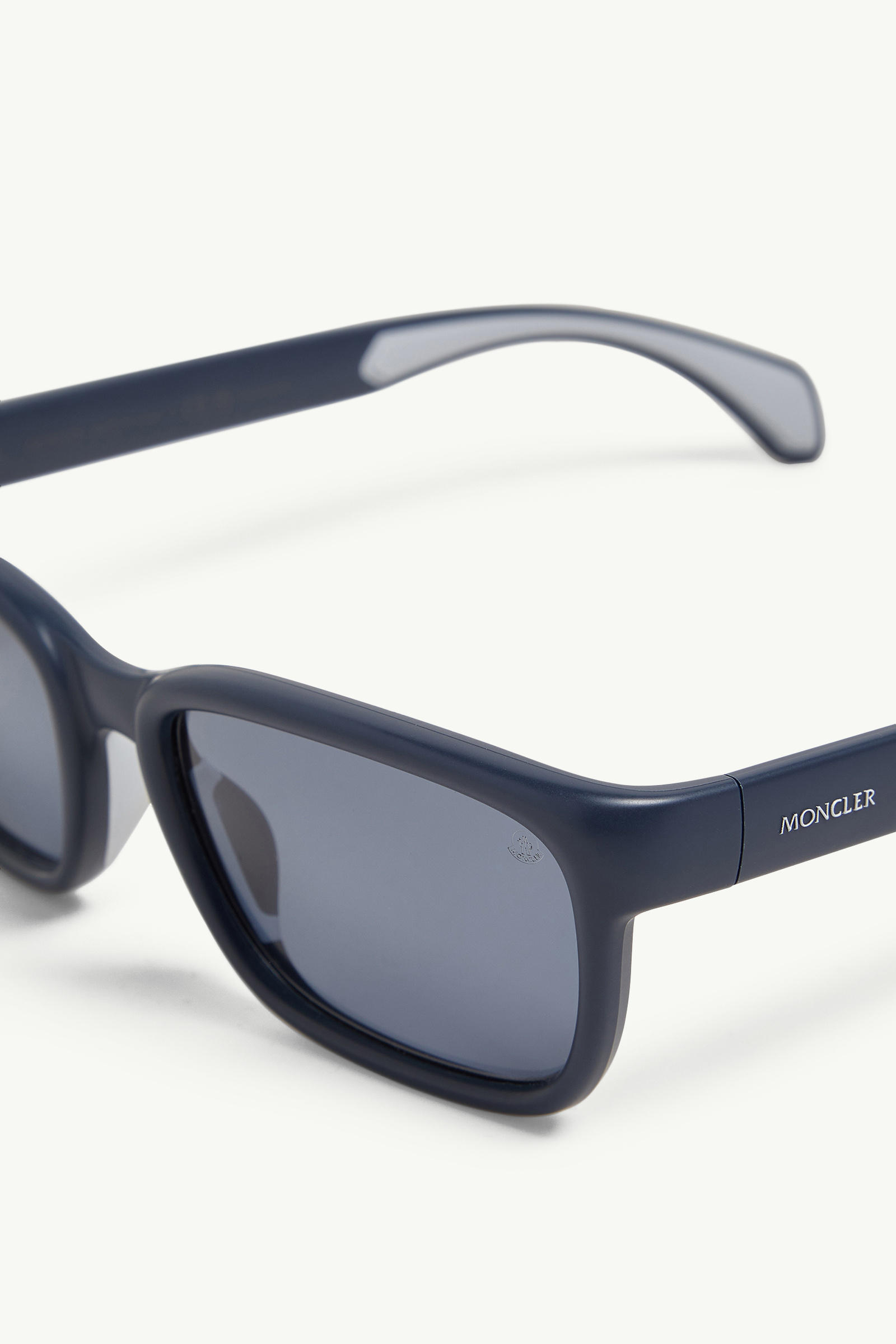 Slicka Rectangular Sunglasses Gender Neutral Matte Blue Moncler 3