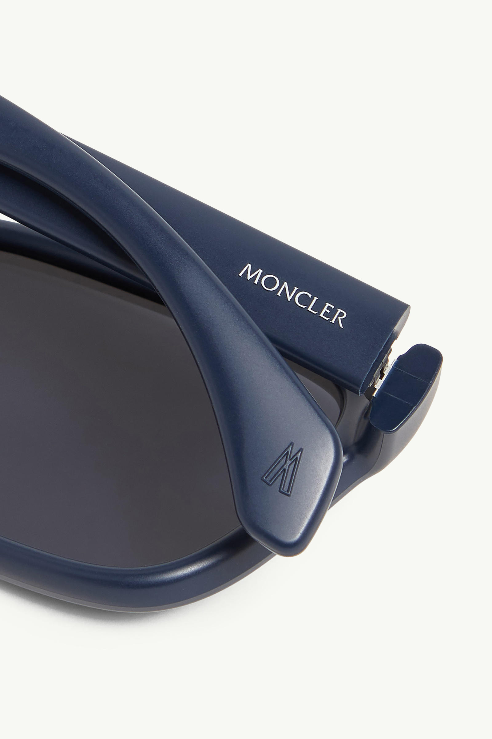 Slicka Rectangular Sunglasses Gender Neutral Matte Blue Moncler 5