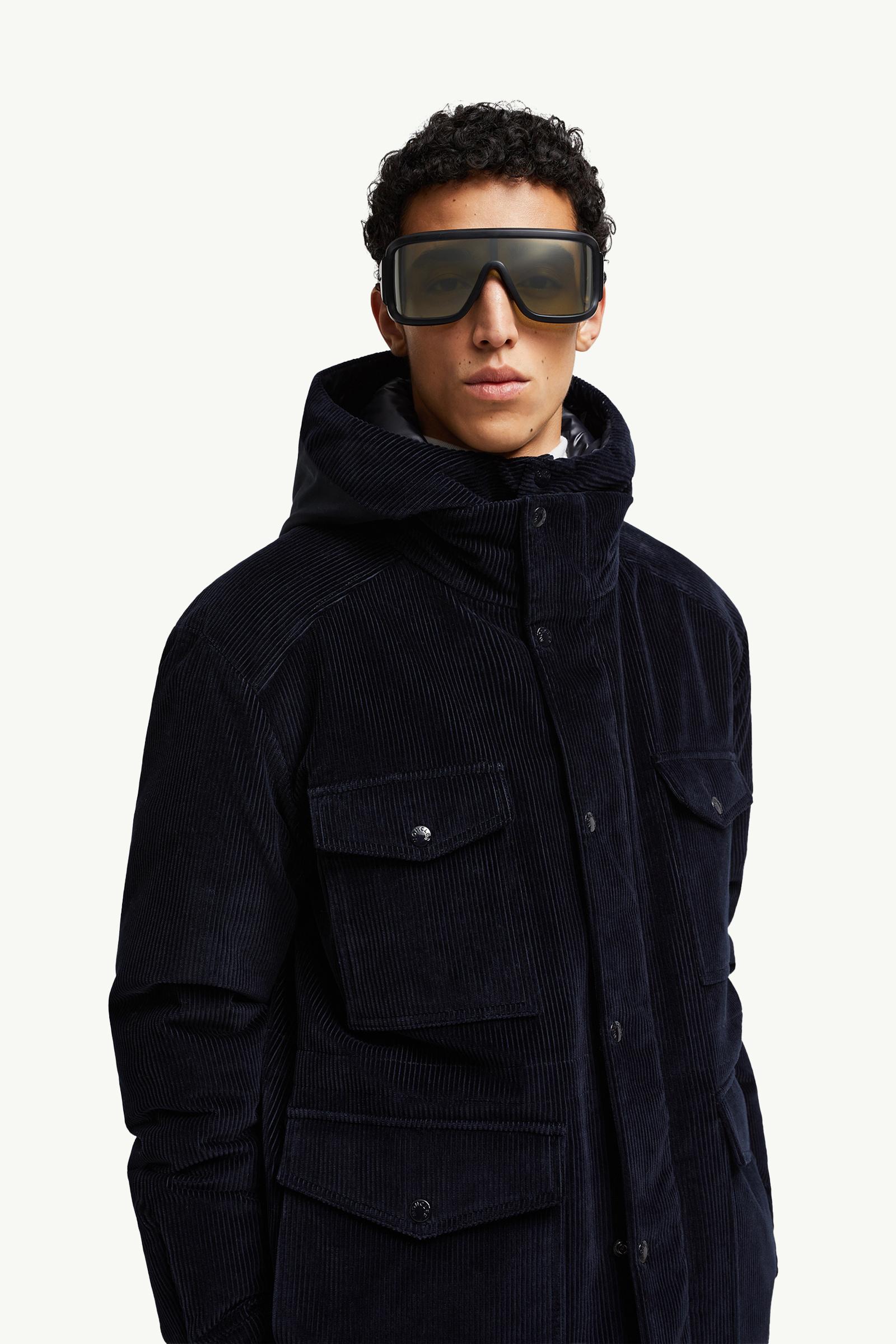 Snowseeker Rectangular Sunglasses Gender Neutral Matte Black Moncler 1