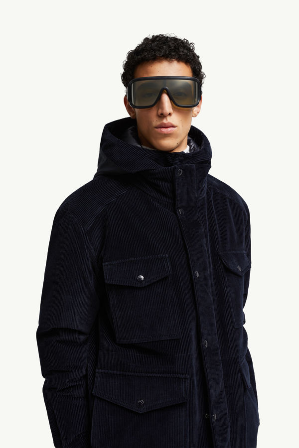 Snowseeker Rectangular Sunglasses Gender Neutral Matte Black Moncler 1