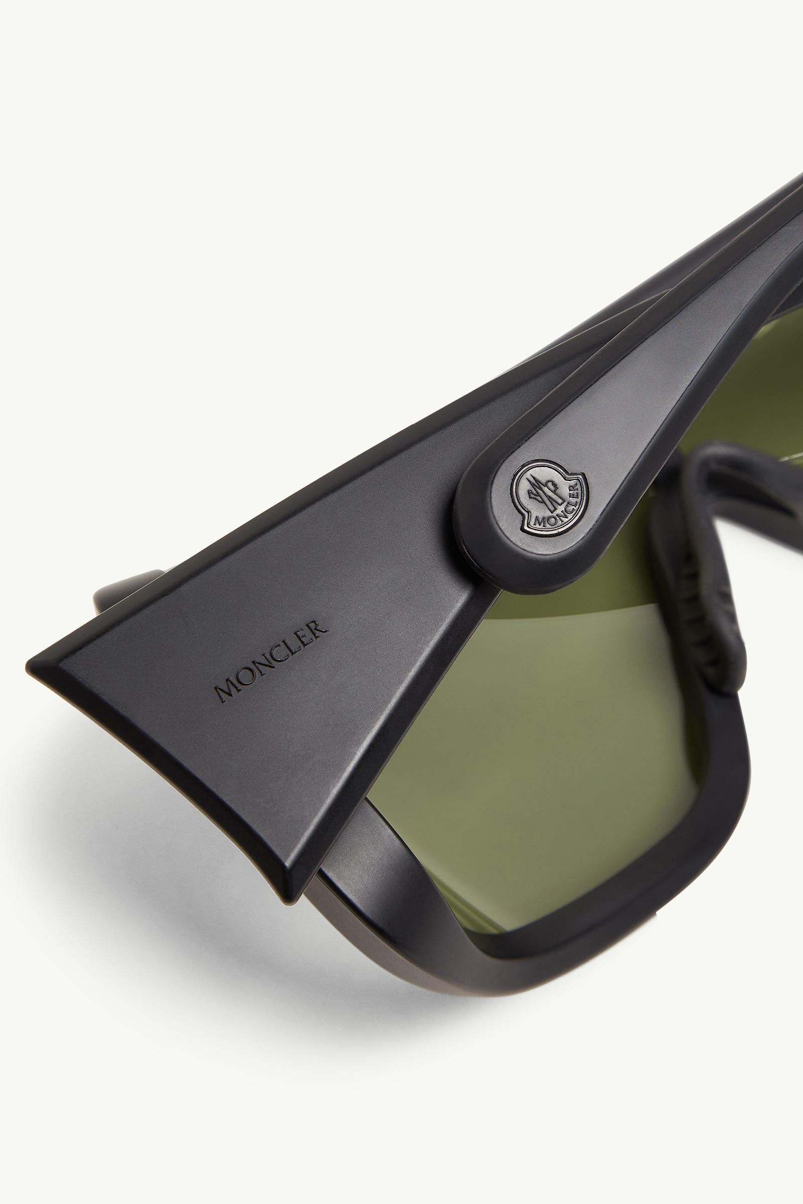 Snowseeker Rectangular Sunglasses Gender Neutral Matte Black Moncler 6