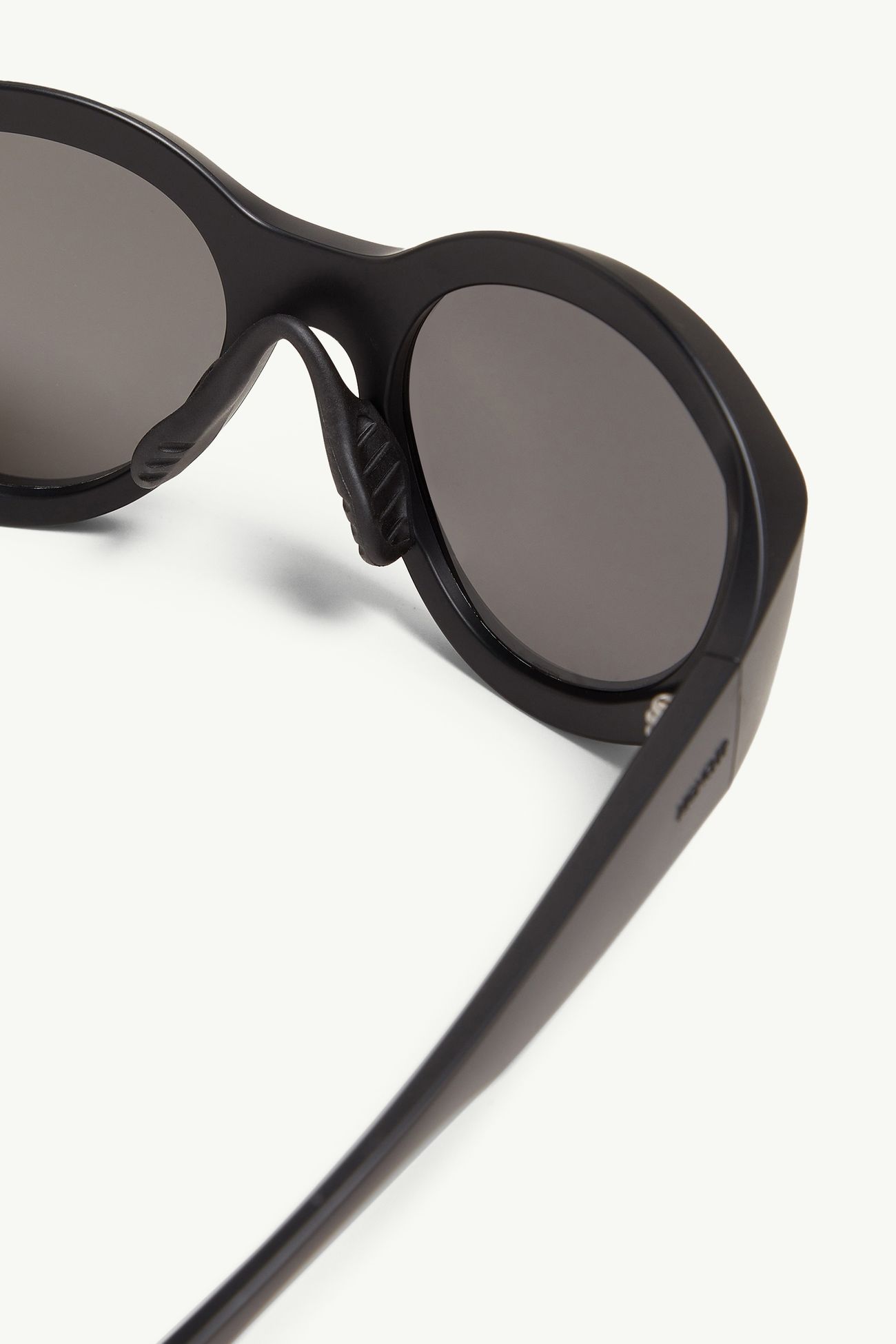 Gafas de sol redondas Futuro De Género Neutro Negro Mate Moncler 4