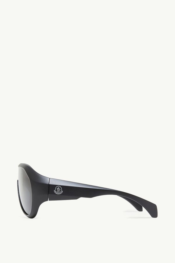 Bombolle Oval Sunglasses Matte Black Moncler 2