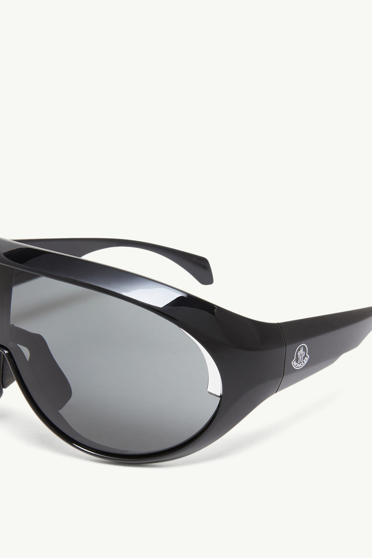 Contrast ovale Sonnenbrille Glänzend Schwarz Moncler 3