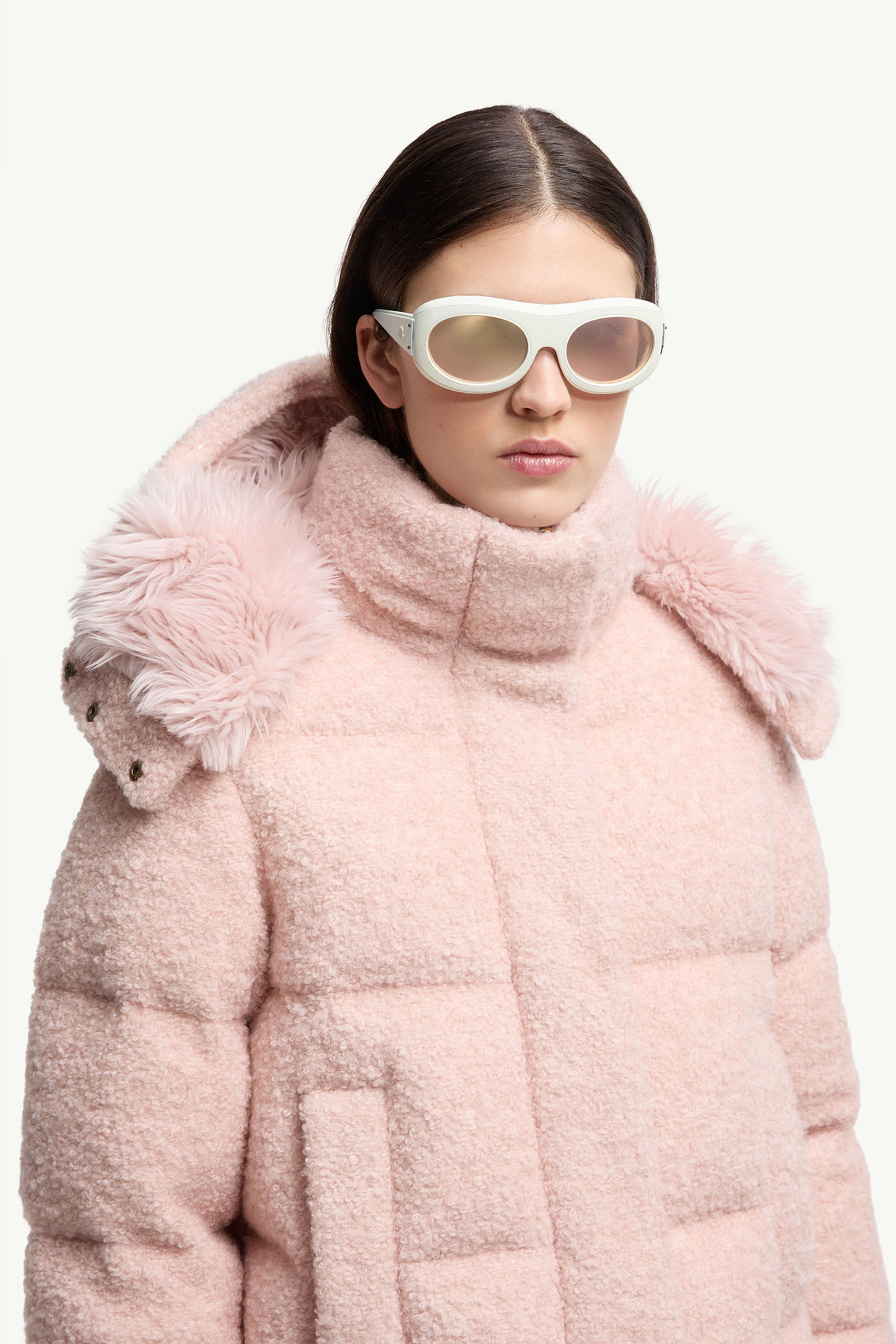 Ramillon ovale Sonnenbrille Genderneutral Weiß Moncler 1