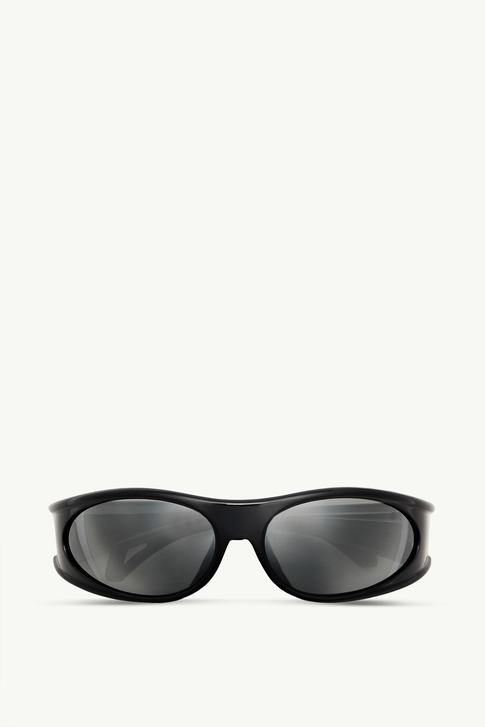 Traill Oval Sunglasses Gender Neutral Black Moncler, 1 of 0