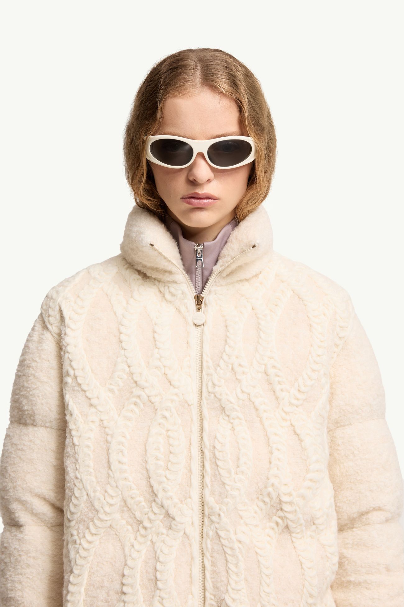 Traill Oval Sunglasses Gender Neutral White Moncler 2