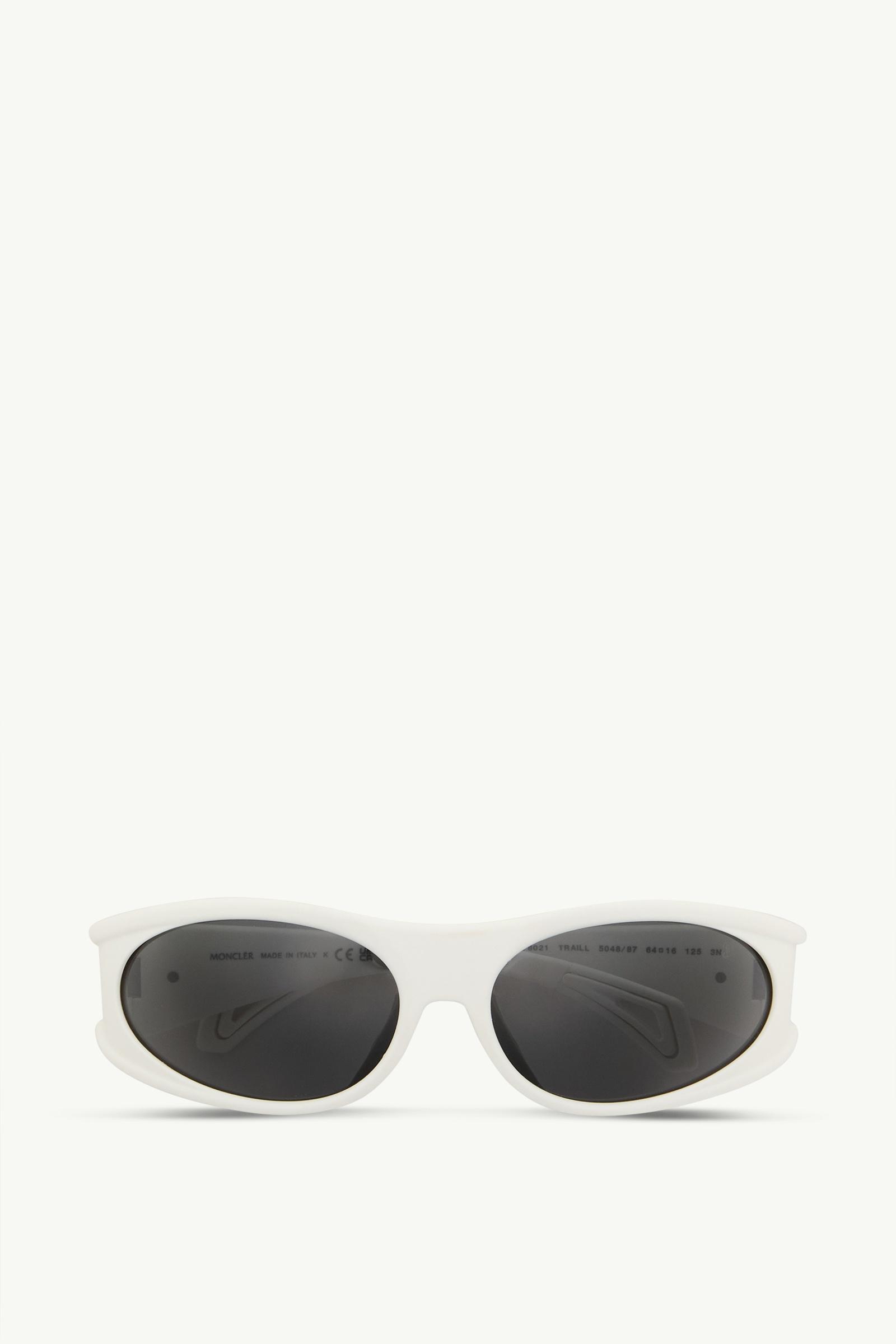 Traill Oval Sunglasses Gender Neutral White Moncler, 1 of 0