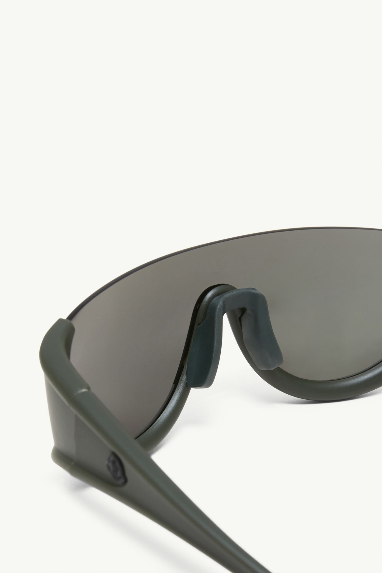 Pulser Wraparound Sunglasses Gender Neutral Dark Gray Moncler 4