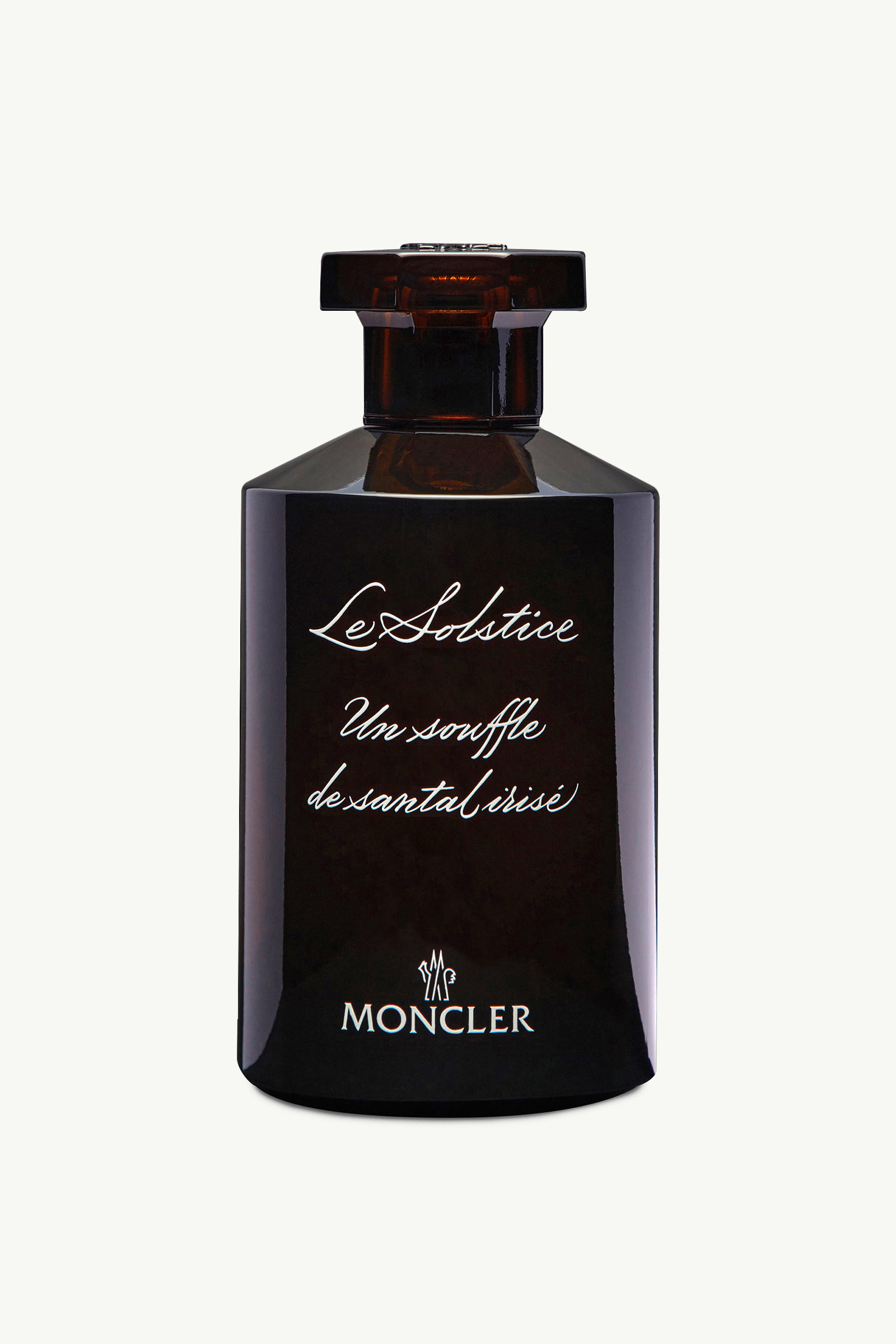 https://moncler-cdn.thron.com/api/v1/content-delivery/shares/dpx6uv/contents/56910004A204PR001000_F/image/56910004A204PR001000_F