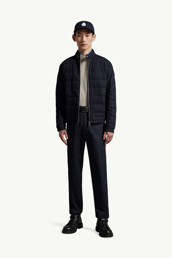 Acorusショートダウンジャケット メンズ ブルー Moncler 0