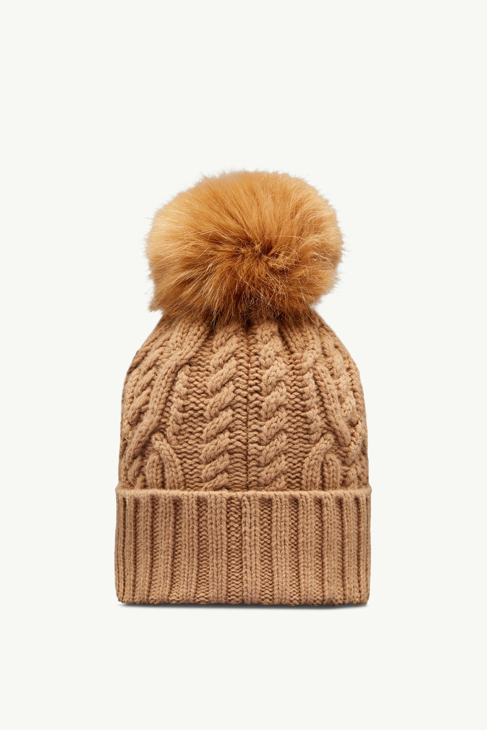 関税込 Moncler Wool and Cashmere Beanie with Pom Pom NEW MONCLER WOOL CASHMERE FOX FUR POM POM BEANIE HAT ONE