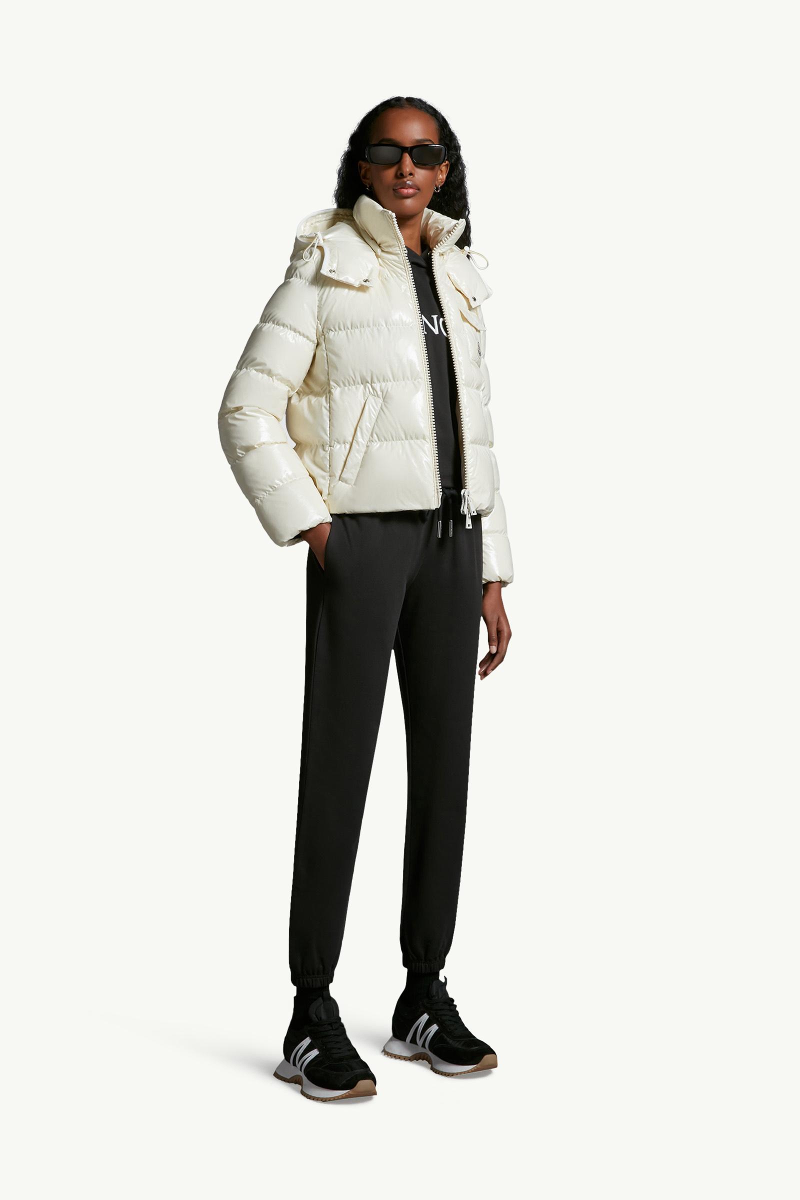 美品　モンクレール 黒 クロップドスウェットS MONCLER ブラック スウェット トレーナー S