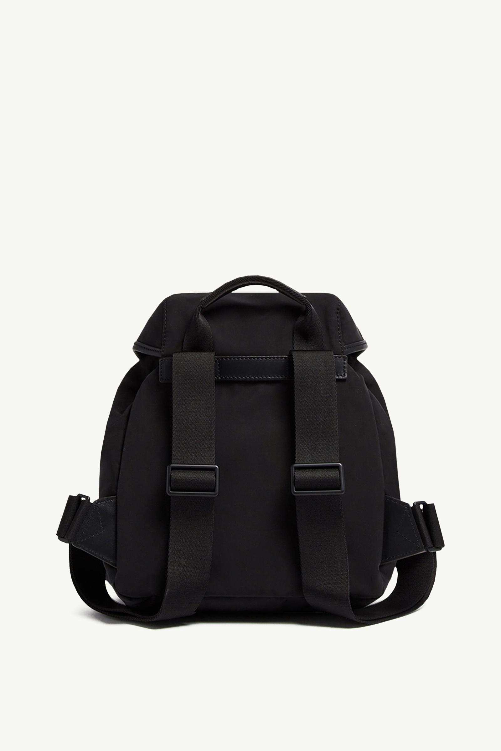 【レータム】※他の方は購入しないでくださいMONCLER マザーズバッグ 2025年最新】MONCLER マザーズバッグの人気アイテム - メルカリ