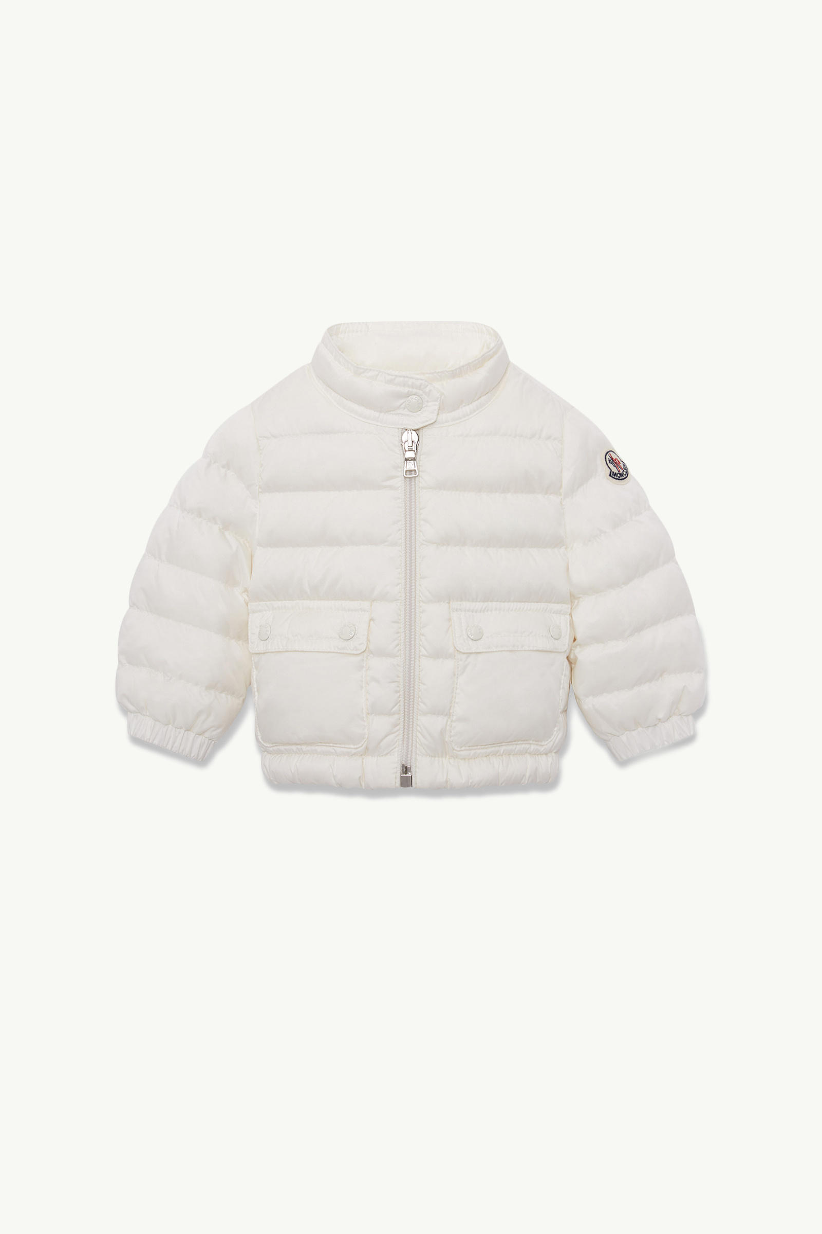 https://moncler-cdn.thron.com/api/v1/content-delivery/shares/dpx6uv/contents/J19511A00018595FE034_F/image/J19511A00018595FE034_F