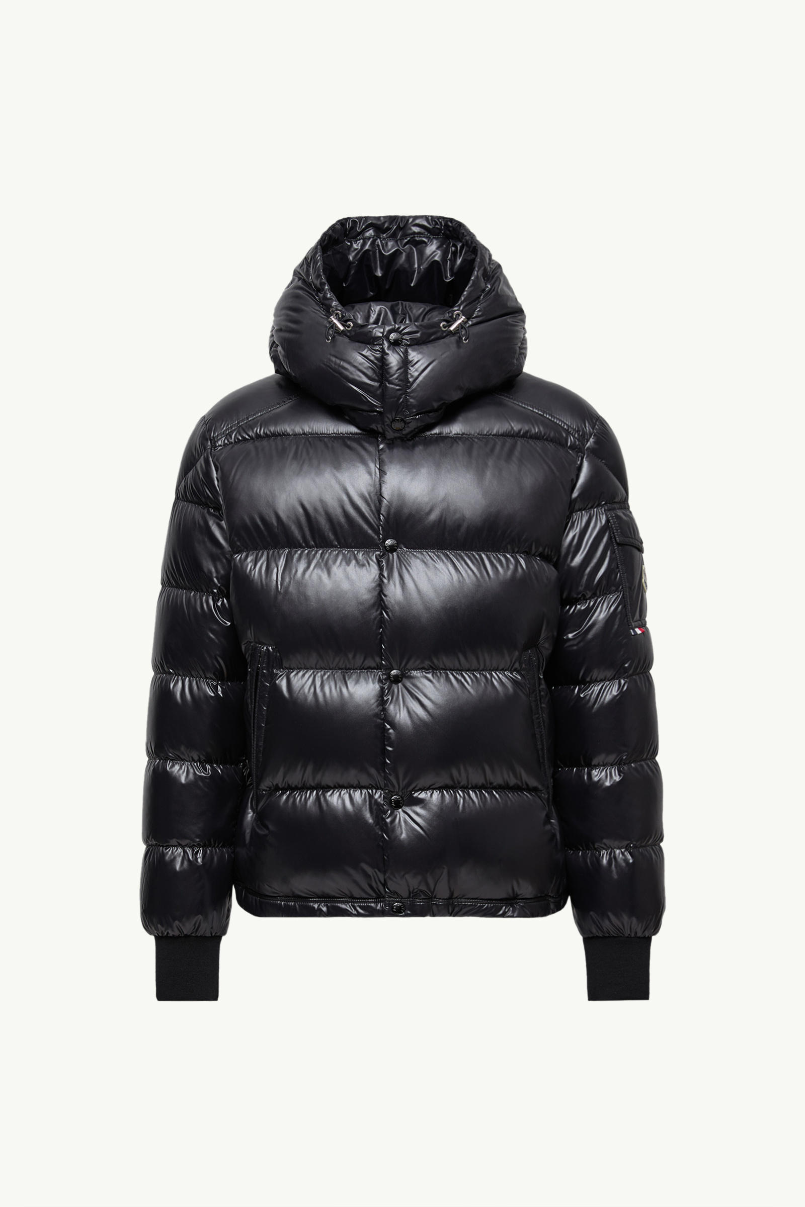 https://moncler-cdn.thron.com/api/v1/content-delivery/shares/dpx6uv/contents/J20911A000065963V999_F/image/J20911A000065963V999_F