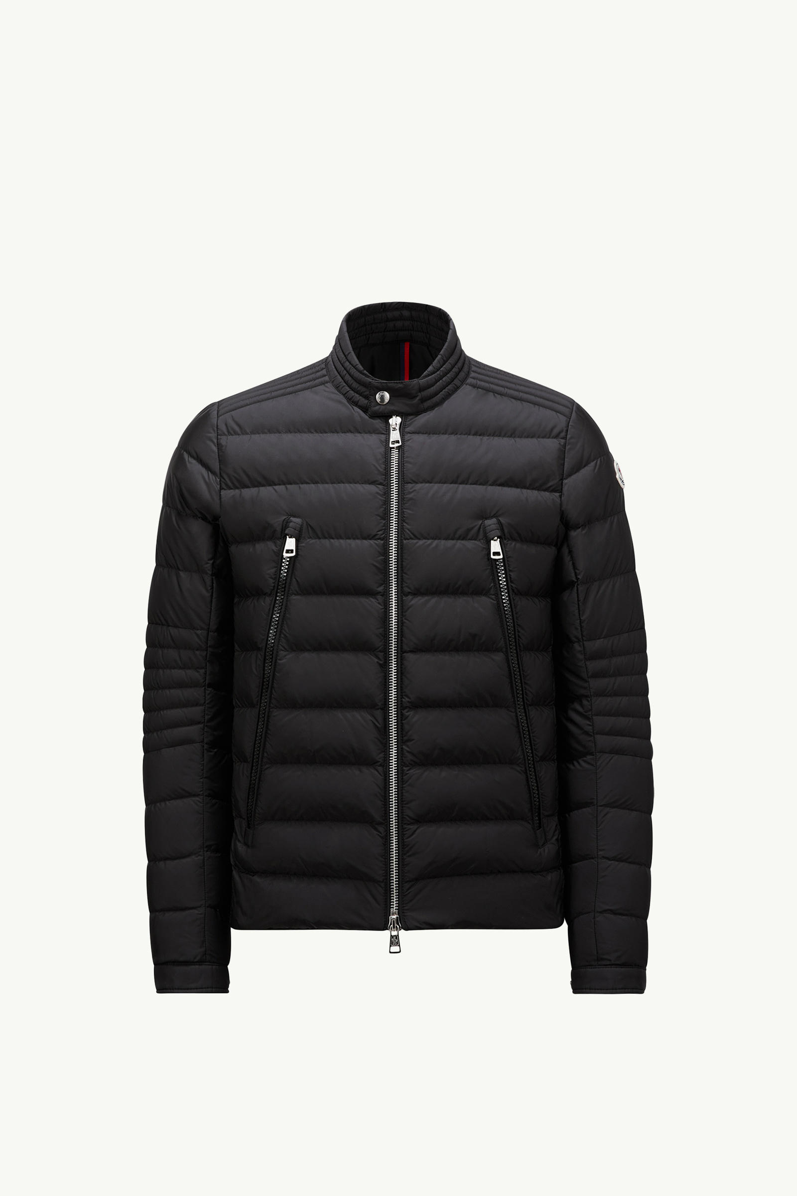 https://moncler-cdn.thron.com/api/v1/content-delivery/shares/dpx6uv/contents/J20911A0011568352999_F/image/J20911A0011568352999_F