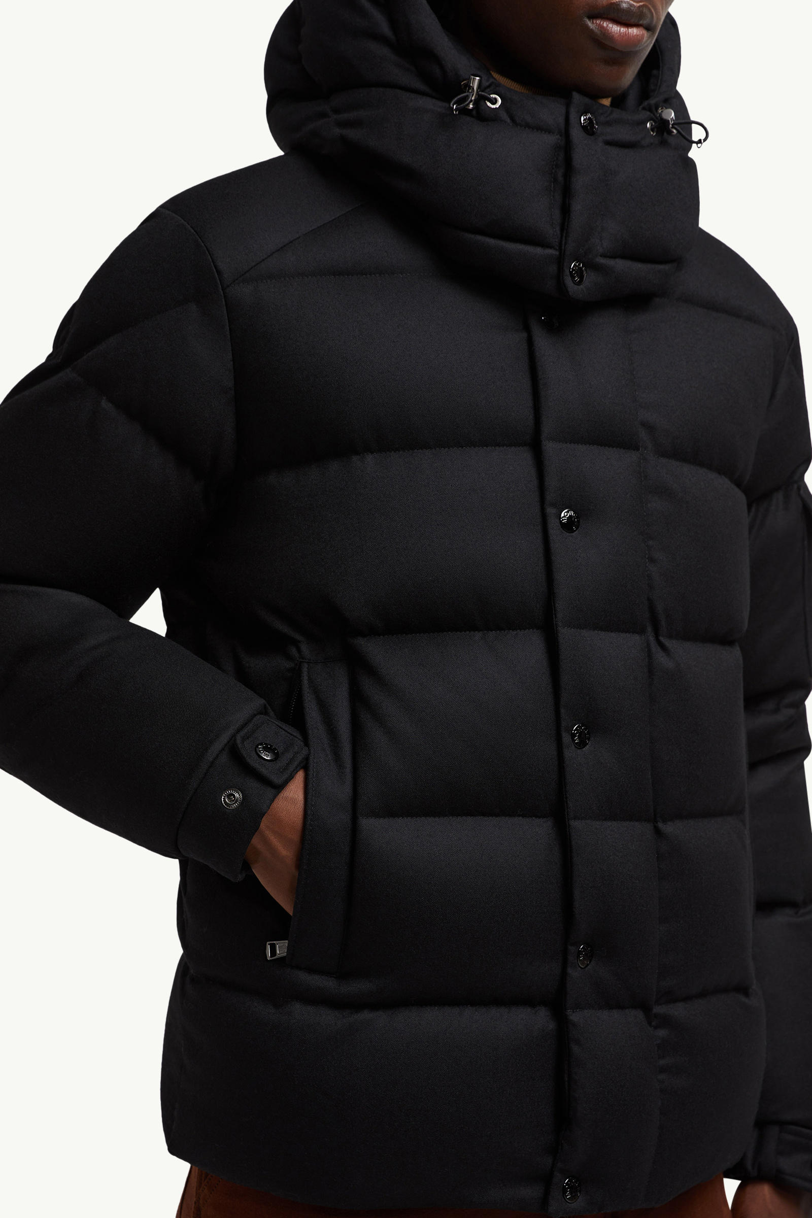 Vezere Hooded Flanelle Short Down Jacket Men Black Moncler 5
