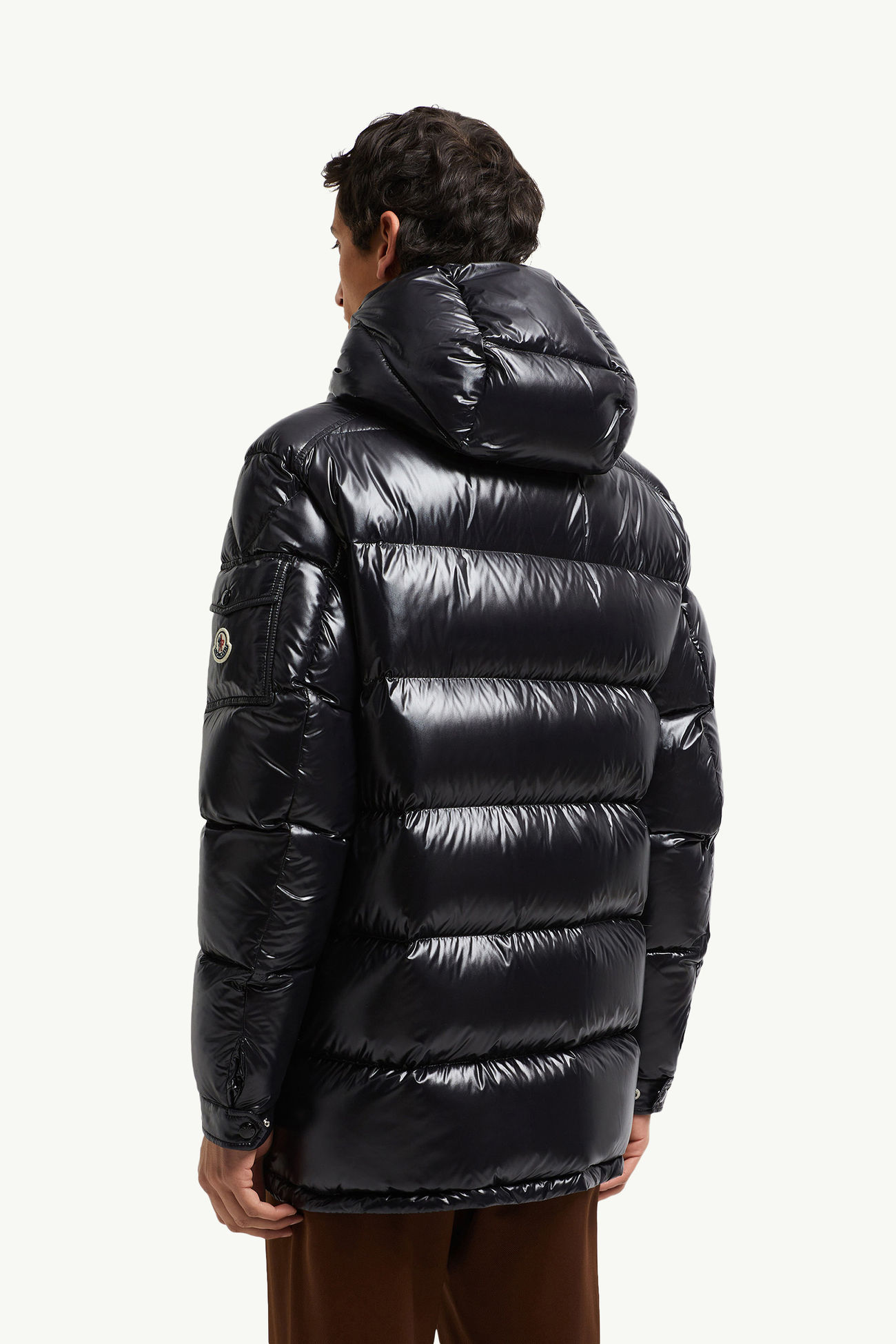 Chiablese连帽短款羽绒夹克外套 男士 黑色 Moncler 4