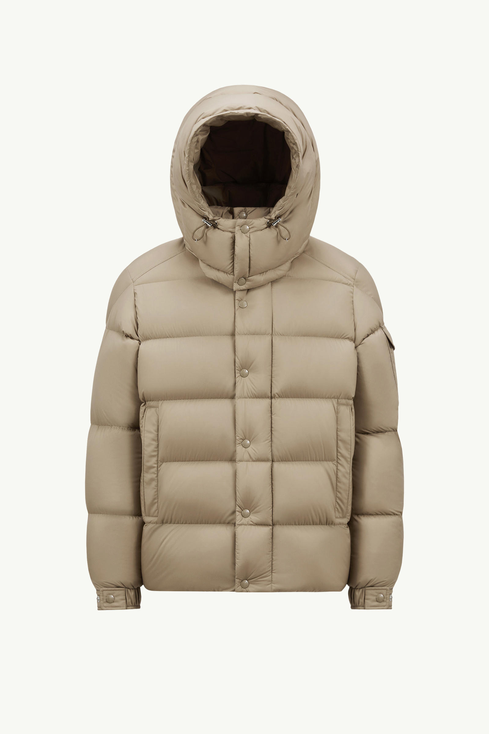 https://moncler-cdn.thron.com/api/v1/content-delivery/shares/dpx6uv/contents/J20911A002055333323F_F/image/J20911A002055333323F_F