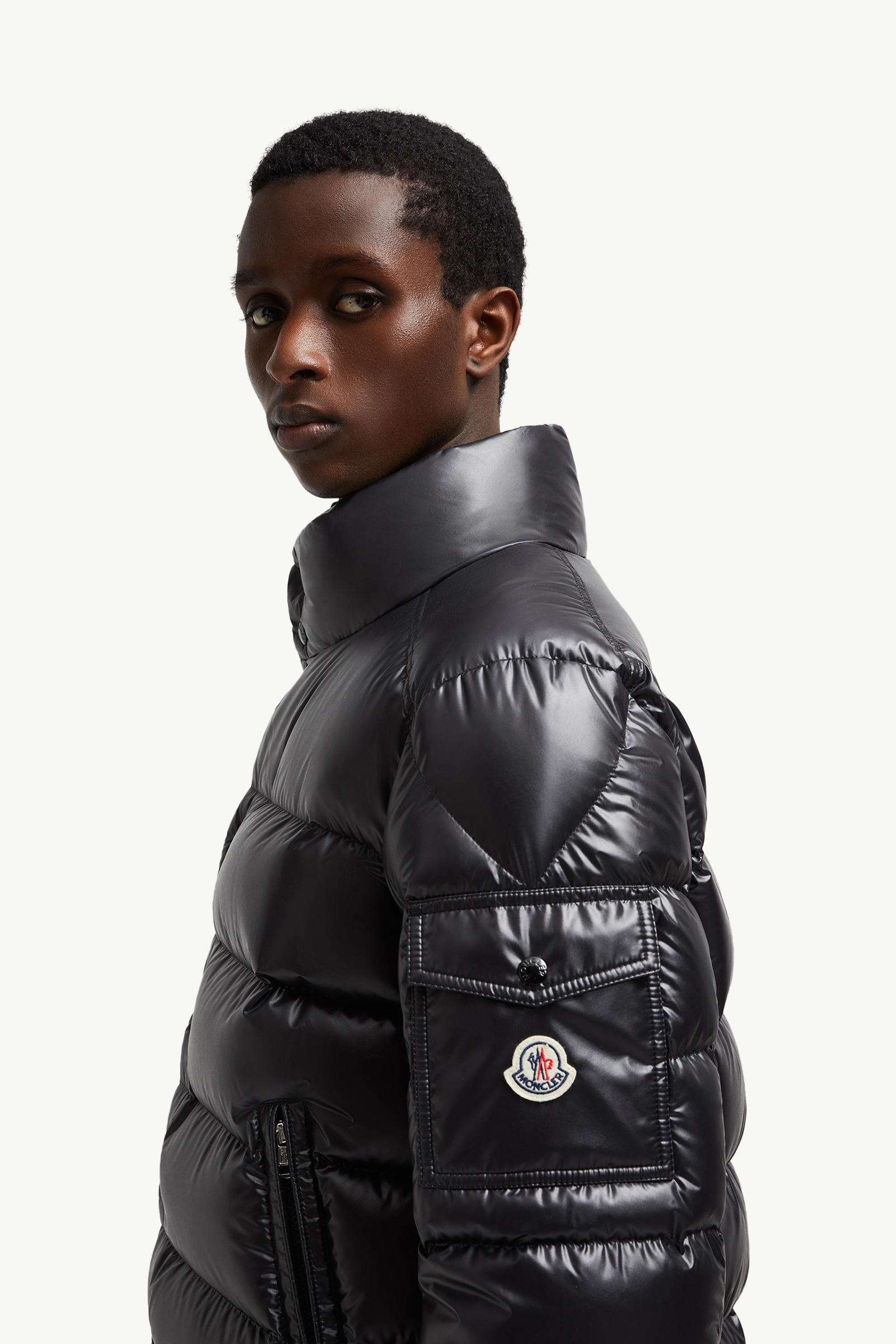 Lule Short Down Jacket Men Black Moncler 1