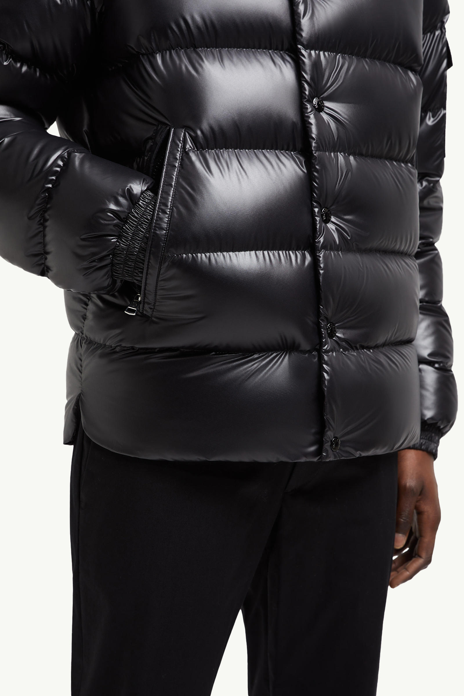 Lule Short Down Jacket Men Black Moncler 6