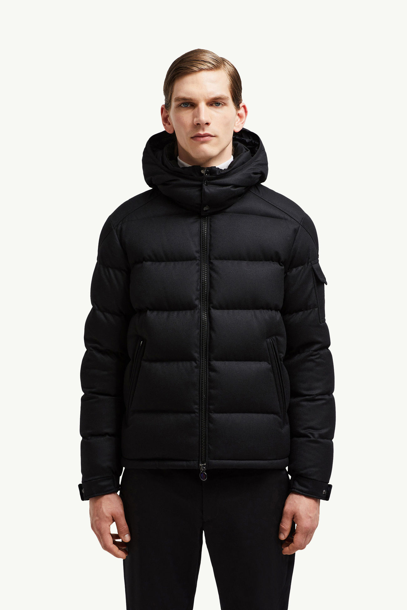 Montgenevre ショートダウンジャケット メンズ ブラック Moncler 3