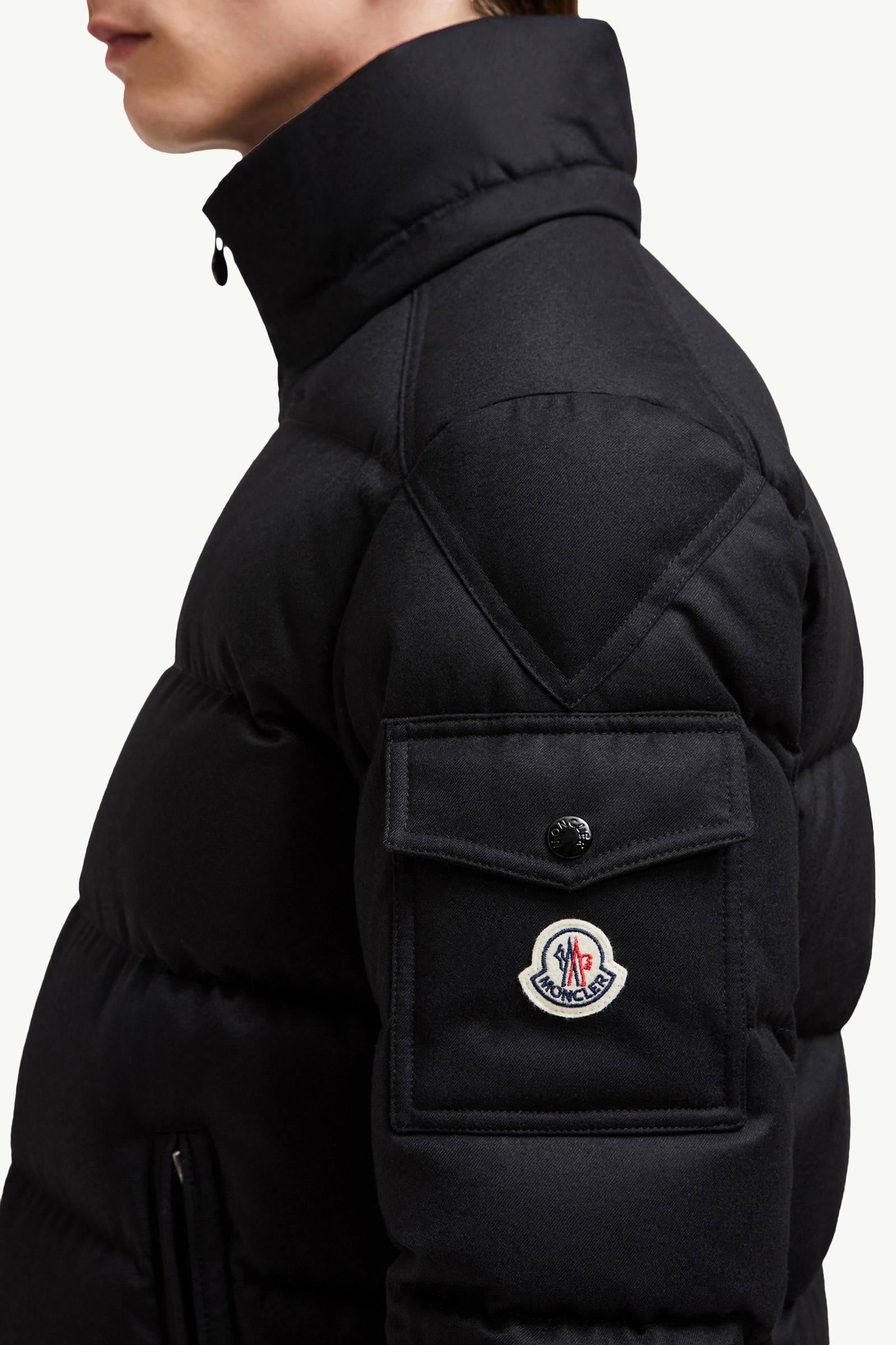 MONCLER MONTGENEVREブラック ダウンジャケット TG.3 Black Montgenevre Hooded Wool Flannel Short Down Jacket - Short