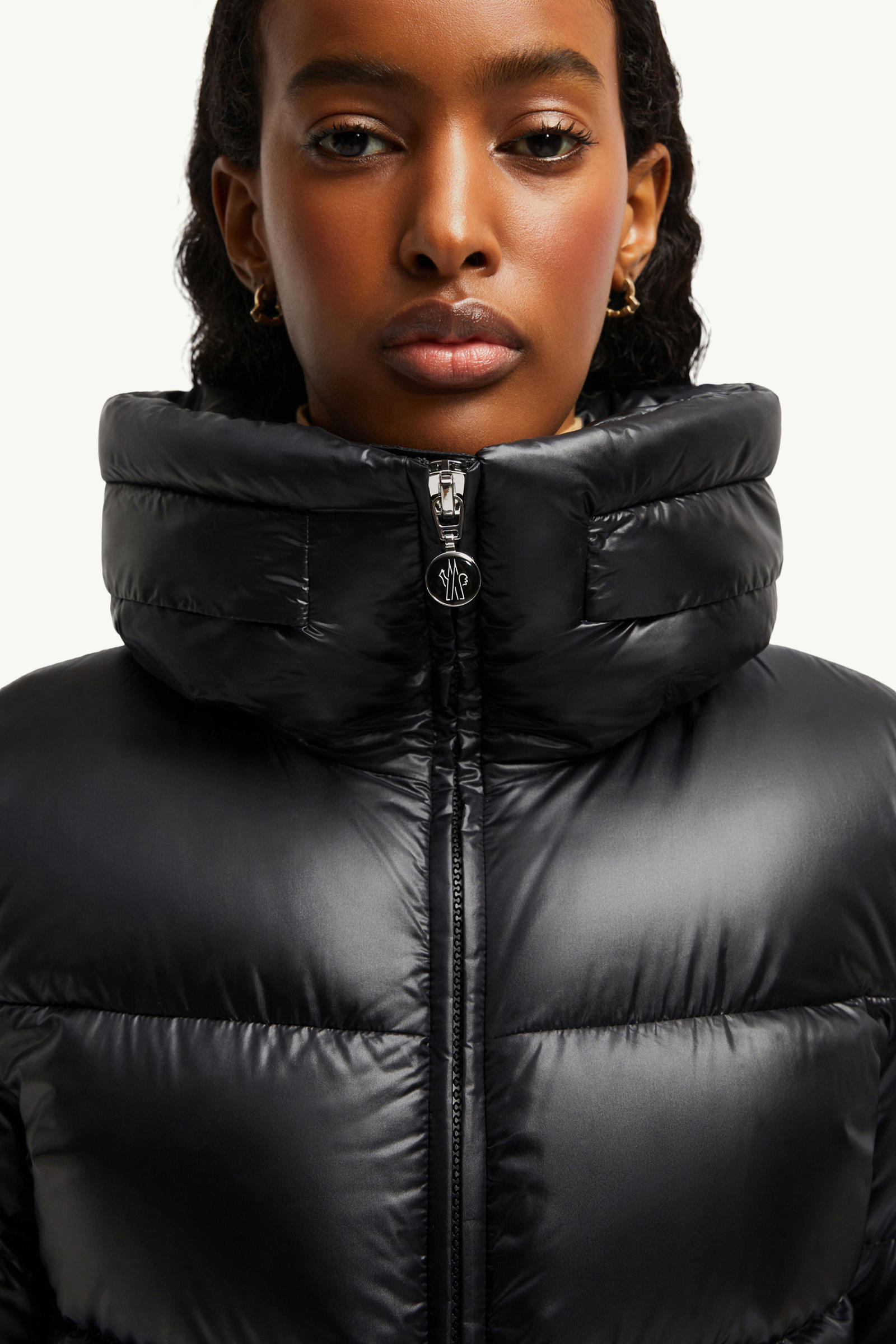 Douro Hooded Short Down Jacket Women Black Moncler 6